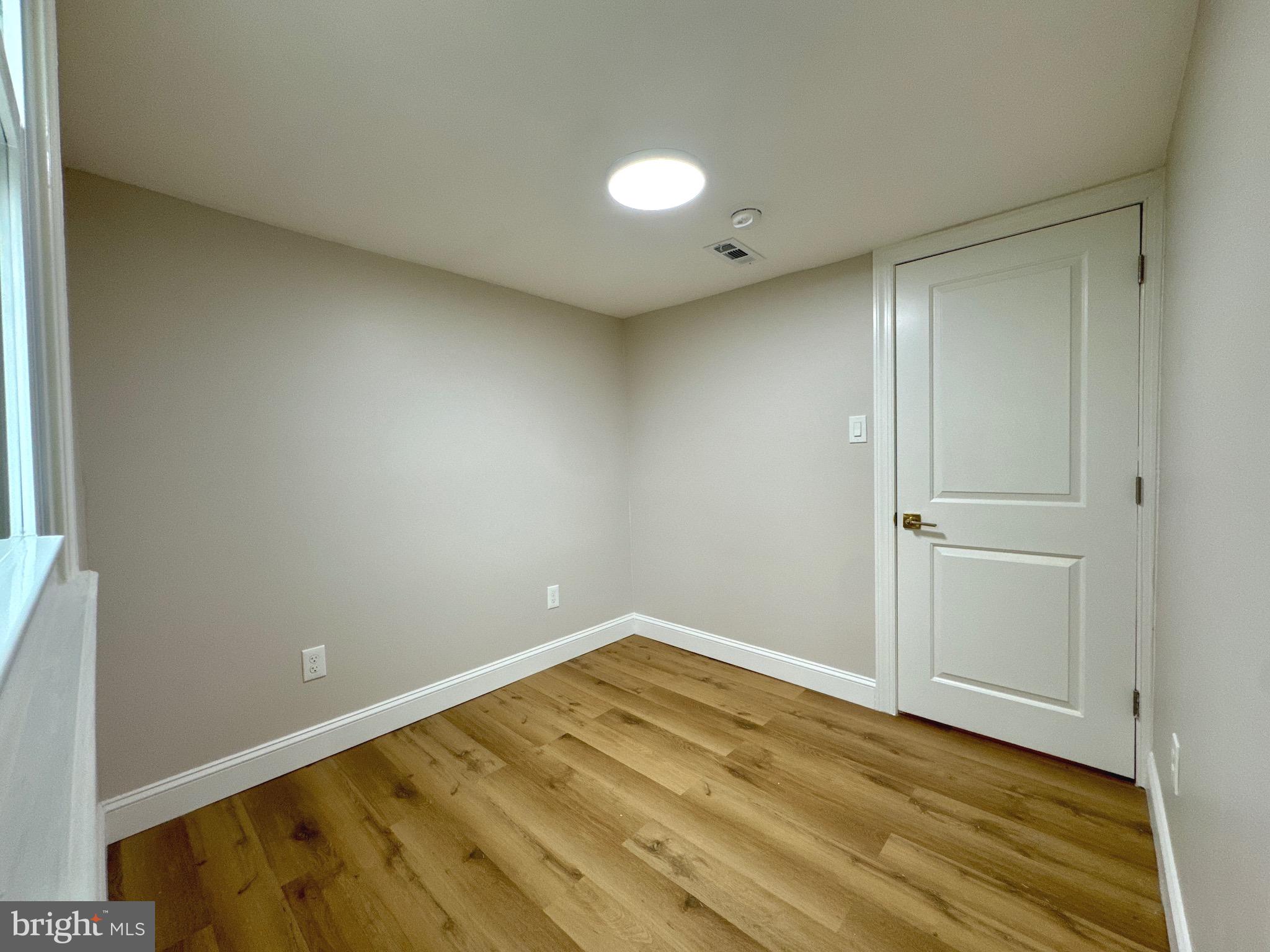 HOLMESBURG - Residential
