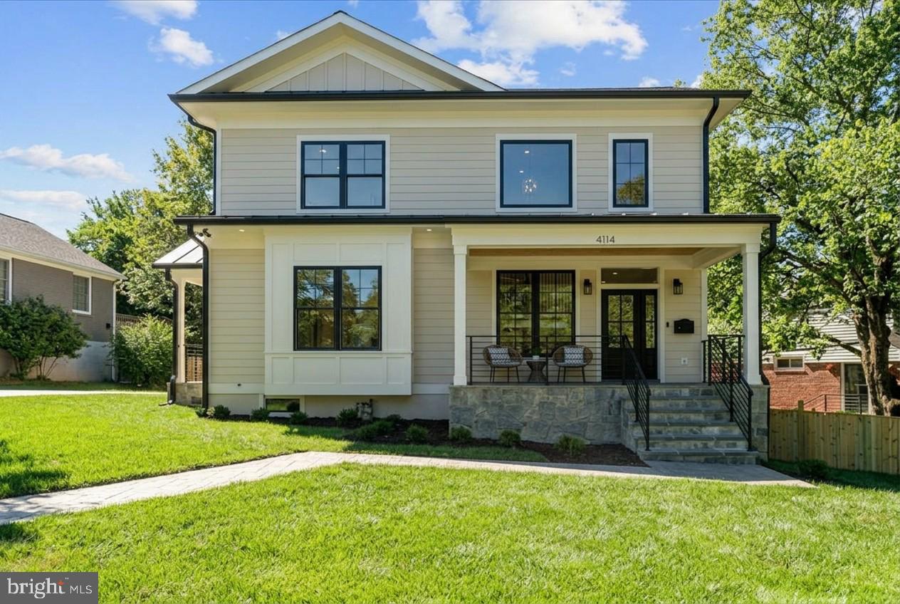 ROCK CREEK PALISADES - Residential