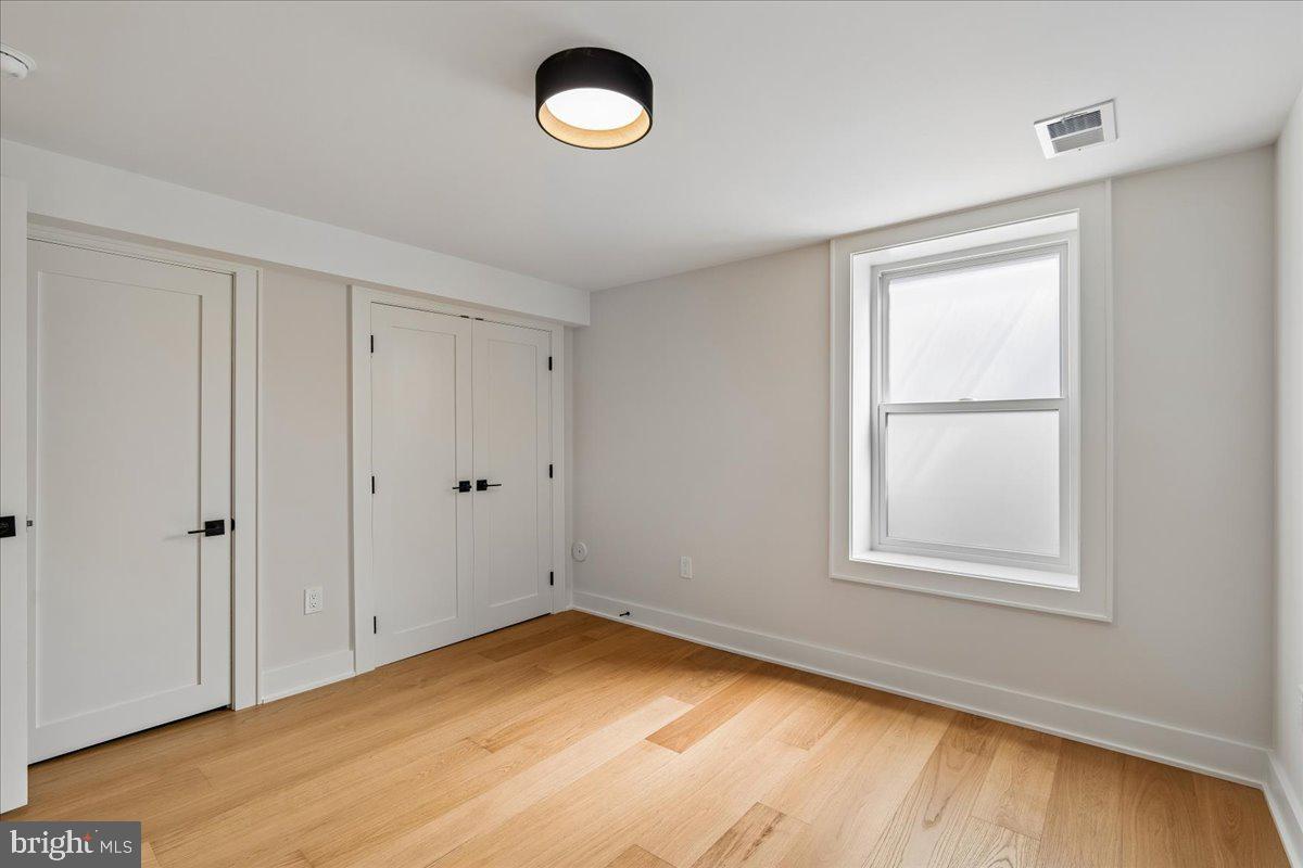 ROCK CREEK PALISADES - Residential