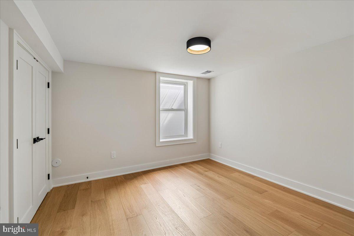 ROCK CREEK PALISADES - Residential