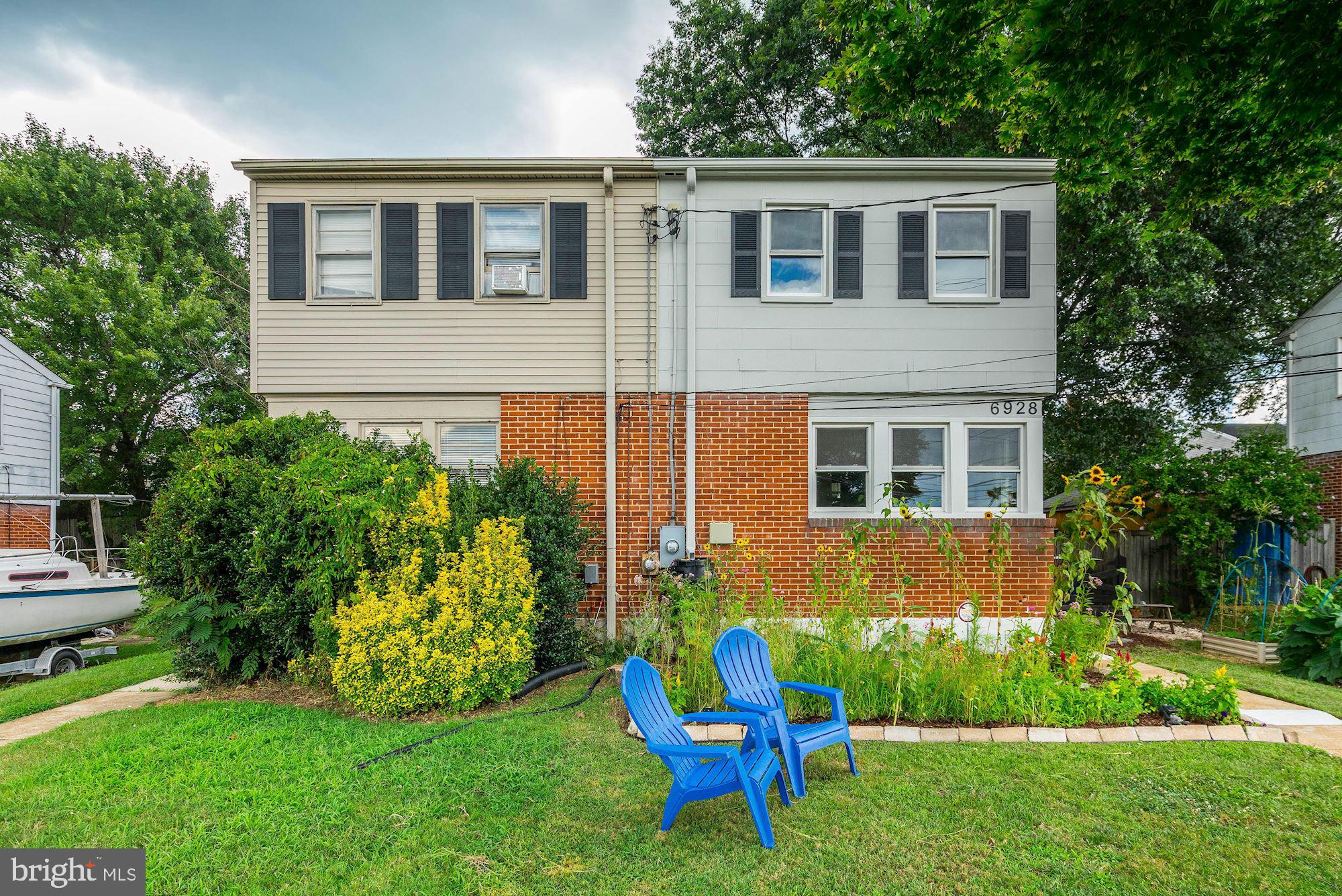 You'll fall in love with the character of this fantastic 1950's end unit attached home while you appreciate the tastefully incorporated modern updates and NO HOA fees! Sitting atop Bucknell Heights, you can watch the fireworks at National Harbor, Washington and Mt Vernon right from your front yard. The lower level is perfect for a family room, play room, bedroom with a full bath and rear entrance access. The yard has been thoughtfully landscaped and maximized to enjoy every inch! Centrally located with easy access Old Town, DC, National Harbor, Amazon HQ2, metro, highways, shopping, Mt Vernon RECenter, GW Parkway, Ft Belvoir, Bolling, Andrews, the Pentagon. Neighborhood private pool and tennis courts less than block away! (requires membership) This is an absolutely fantastic starter home! (Photos to come)