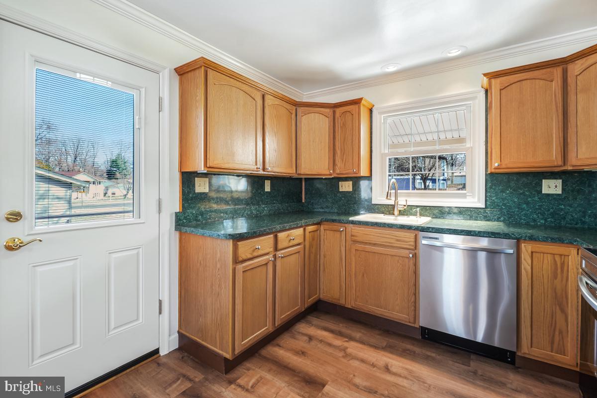 LAKE RIDGE - Residential