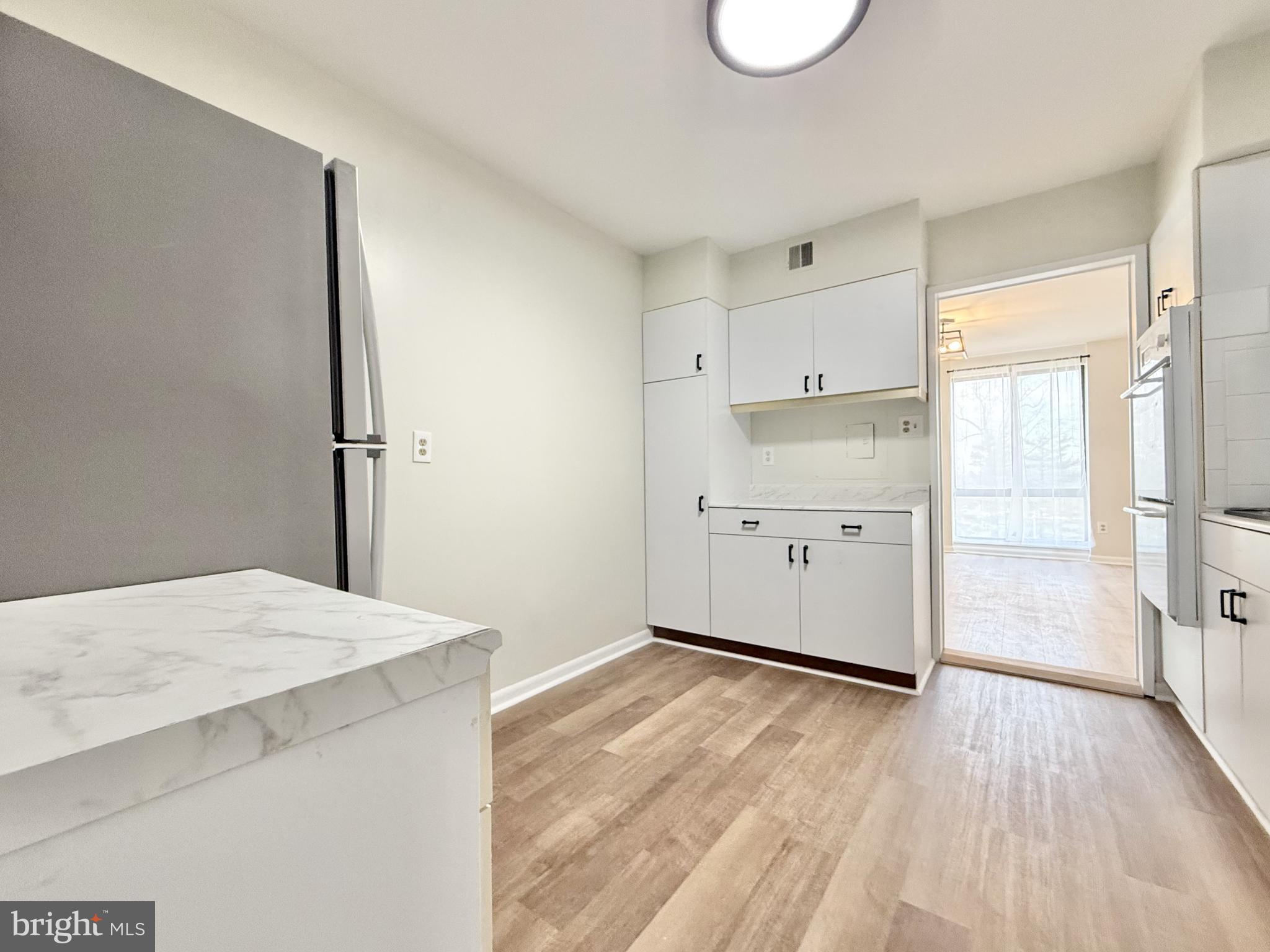 PIKESVILLE - Residential