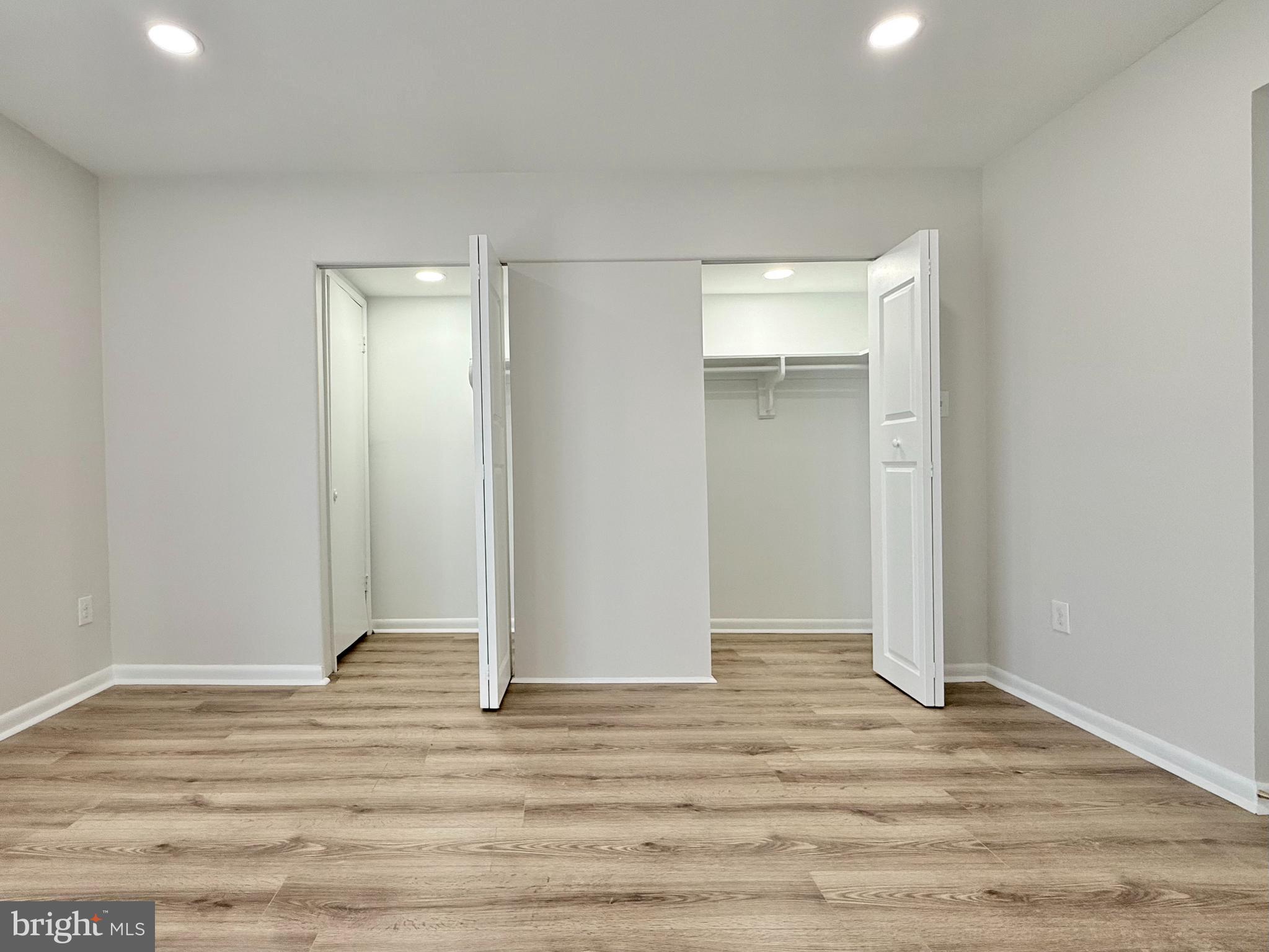 PIKESVILLE - Residential