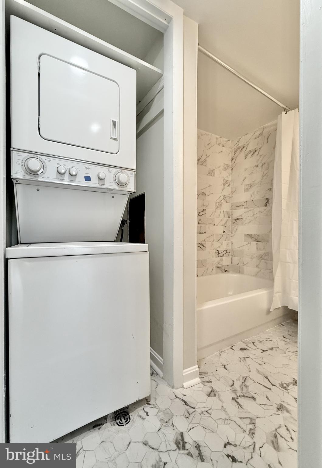 PIKESVILLE - Residential