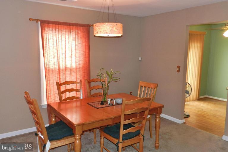 THE VILLAGE AT GREENS OF PATUXENT - Residential Lease