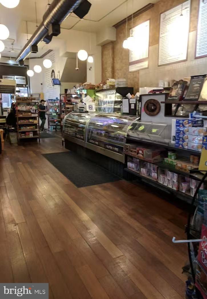 WASHINGTON SQ WEST - Commercial Sale