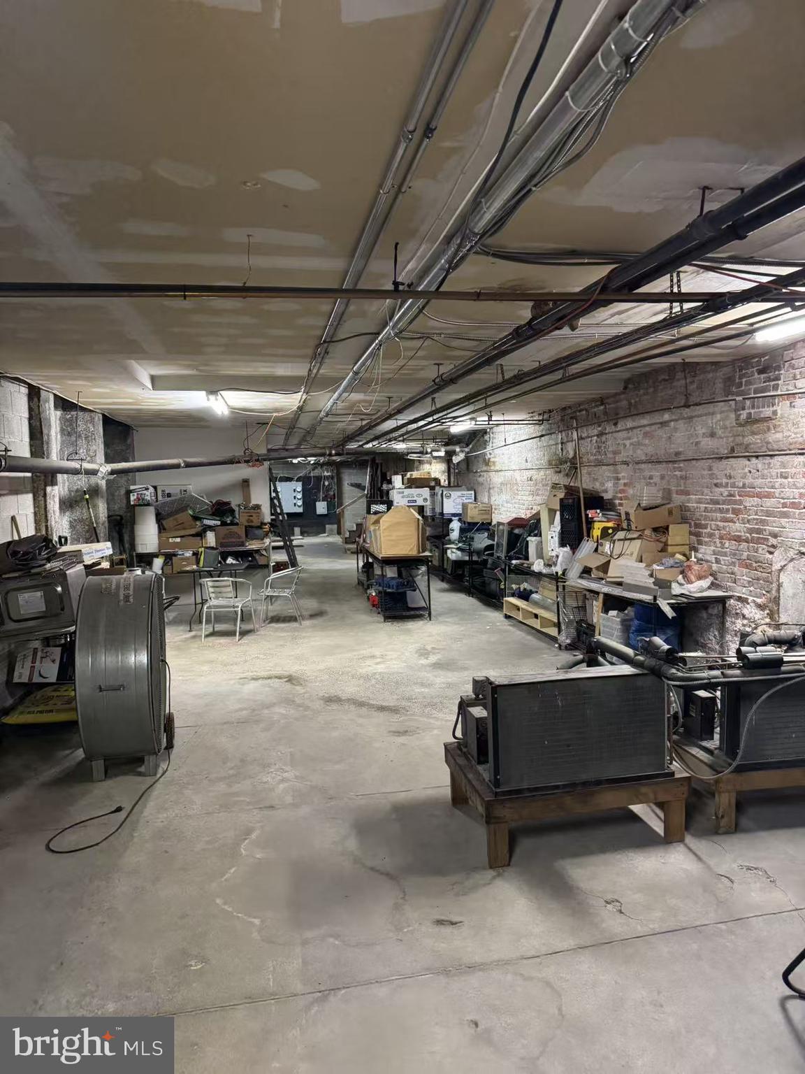 WASHINGTON SQ WEST - Commercial Sale