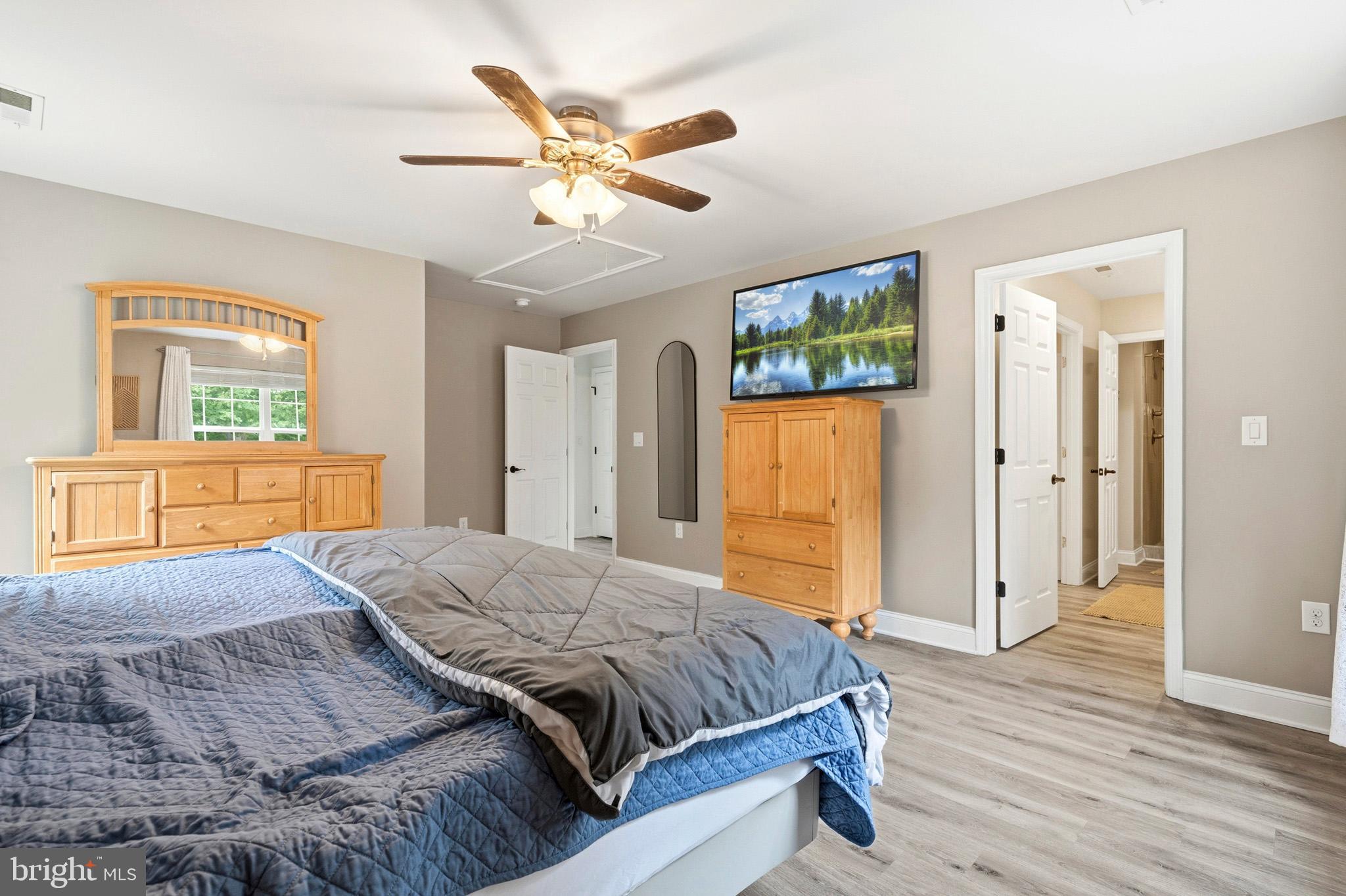 FOUR MEADOWS - Residential
