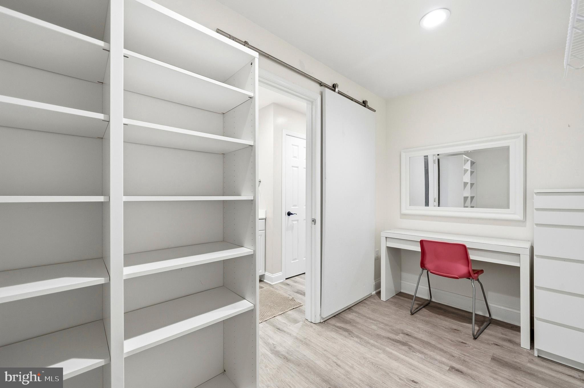 FOUR MEADOWS - Residential