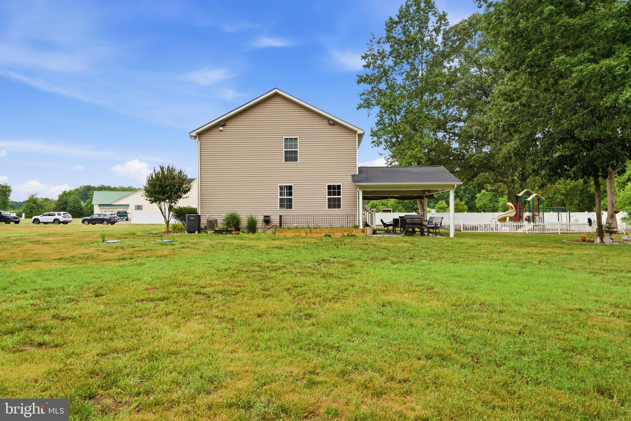 FOUR MEADOWS - Residential