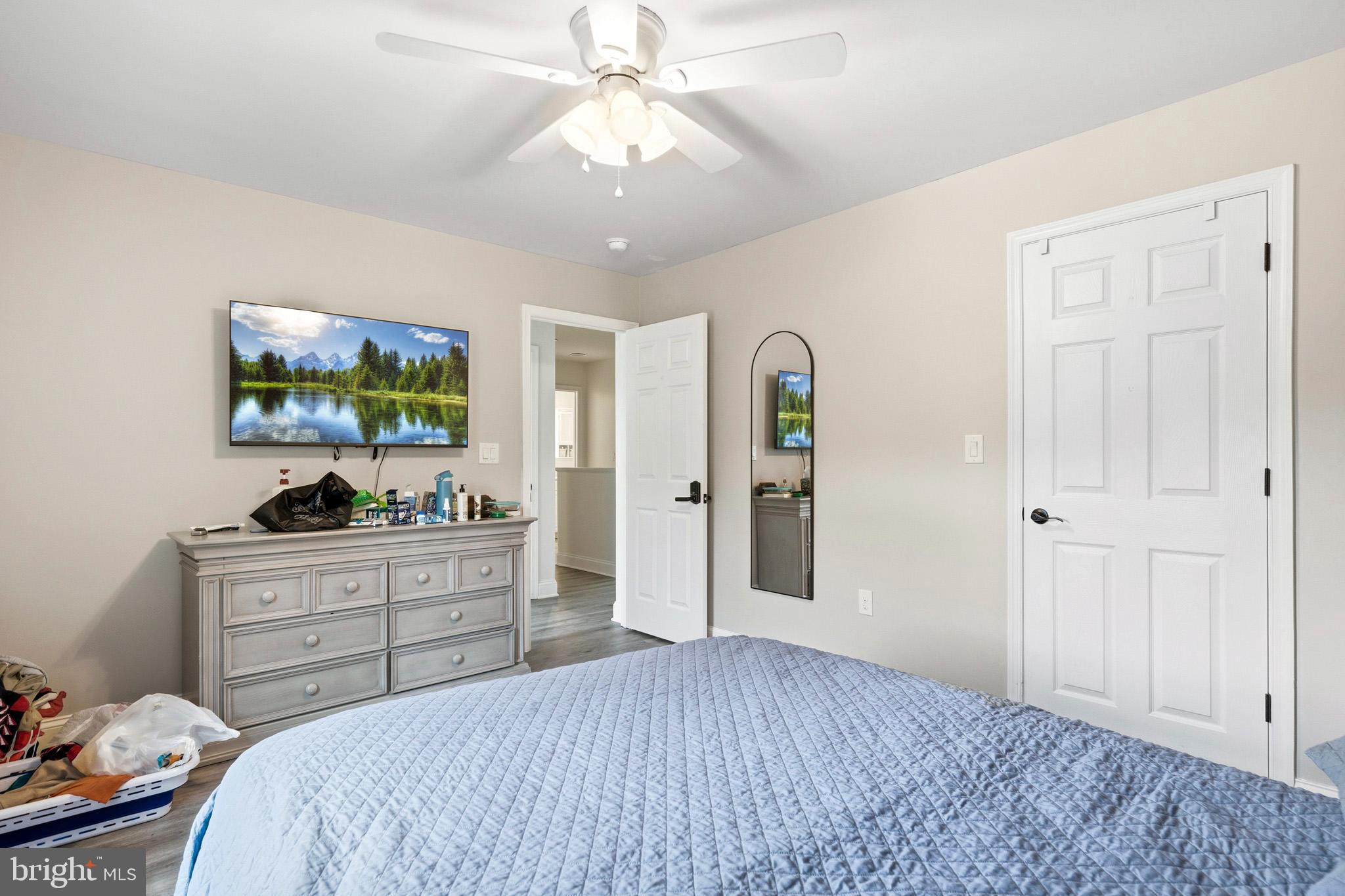 FOUR MEADOWS - Residential