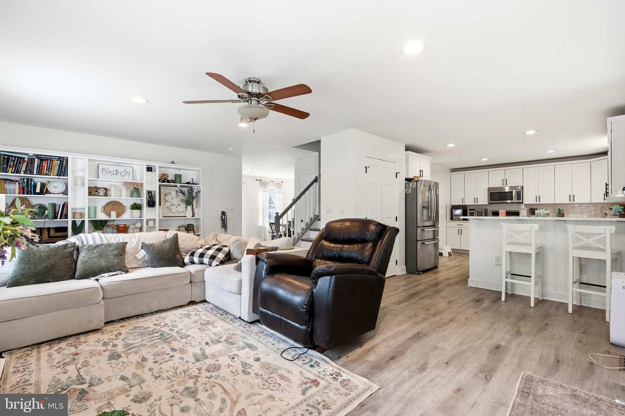 FOUR MEADOWS - Residential