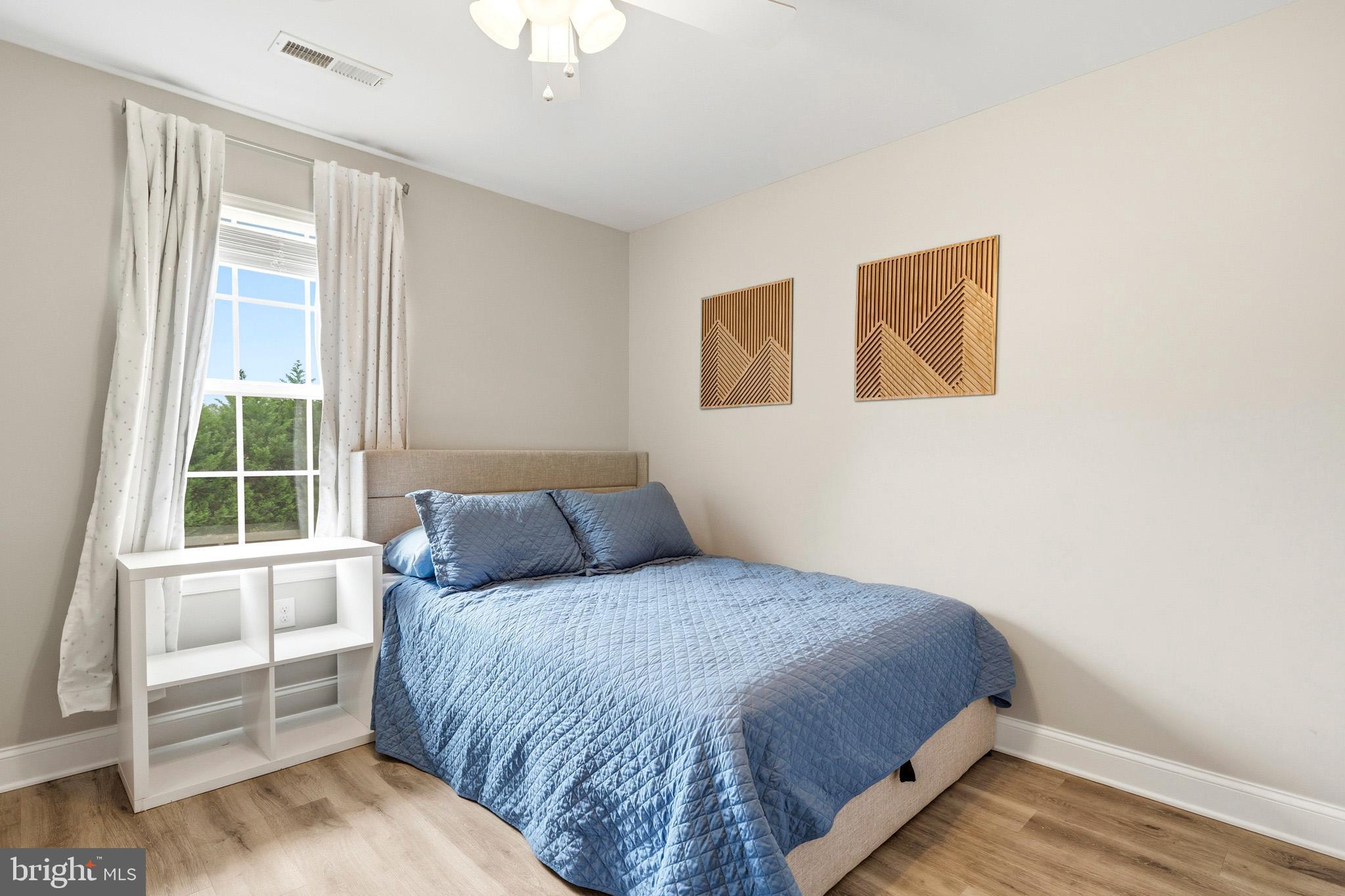 FOUR MEADOWS - Residential