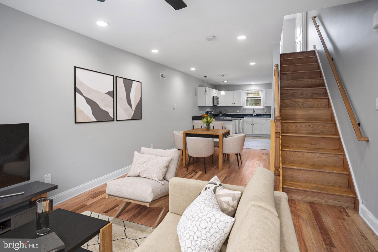 POINT BREEZE - Residential