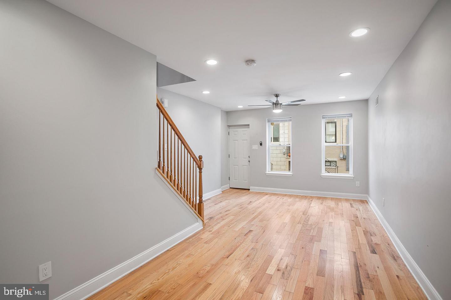 POINT BREEZE - Residential