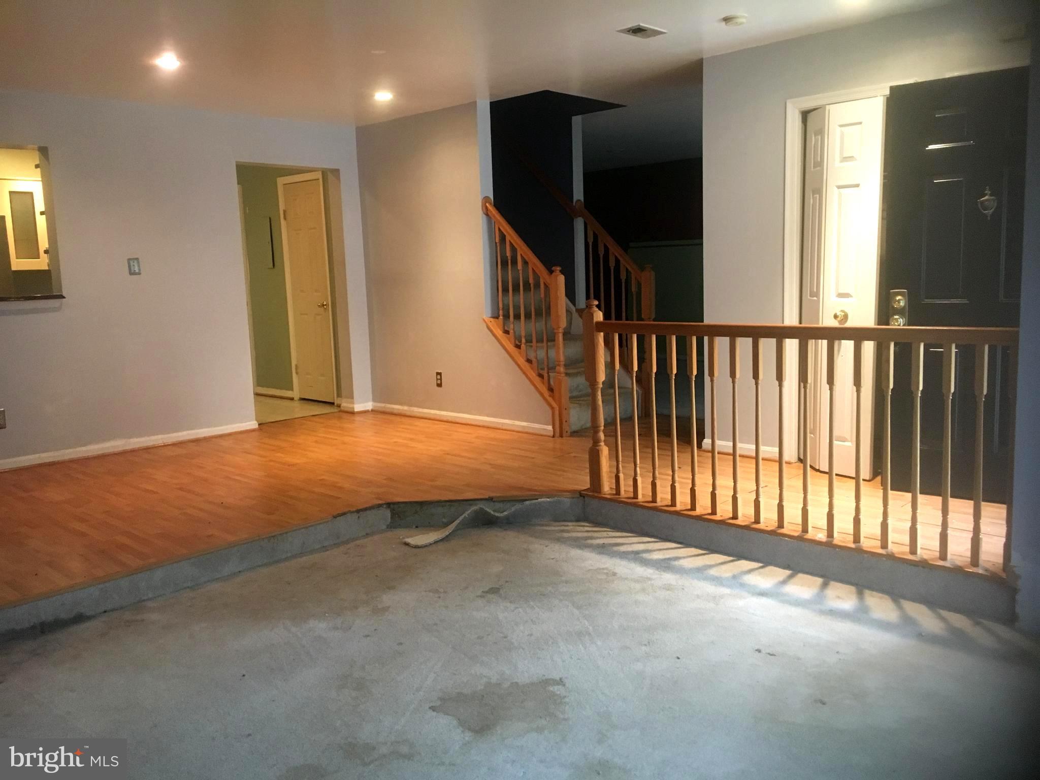 SOMERSET AT WESTRIDGE - Residential