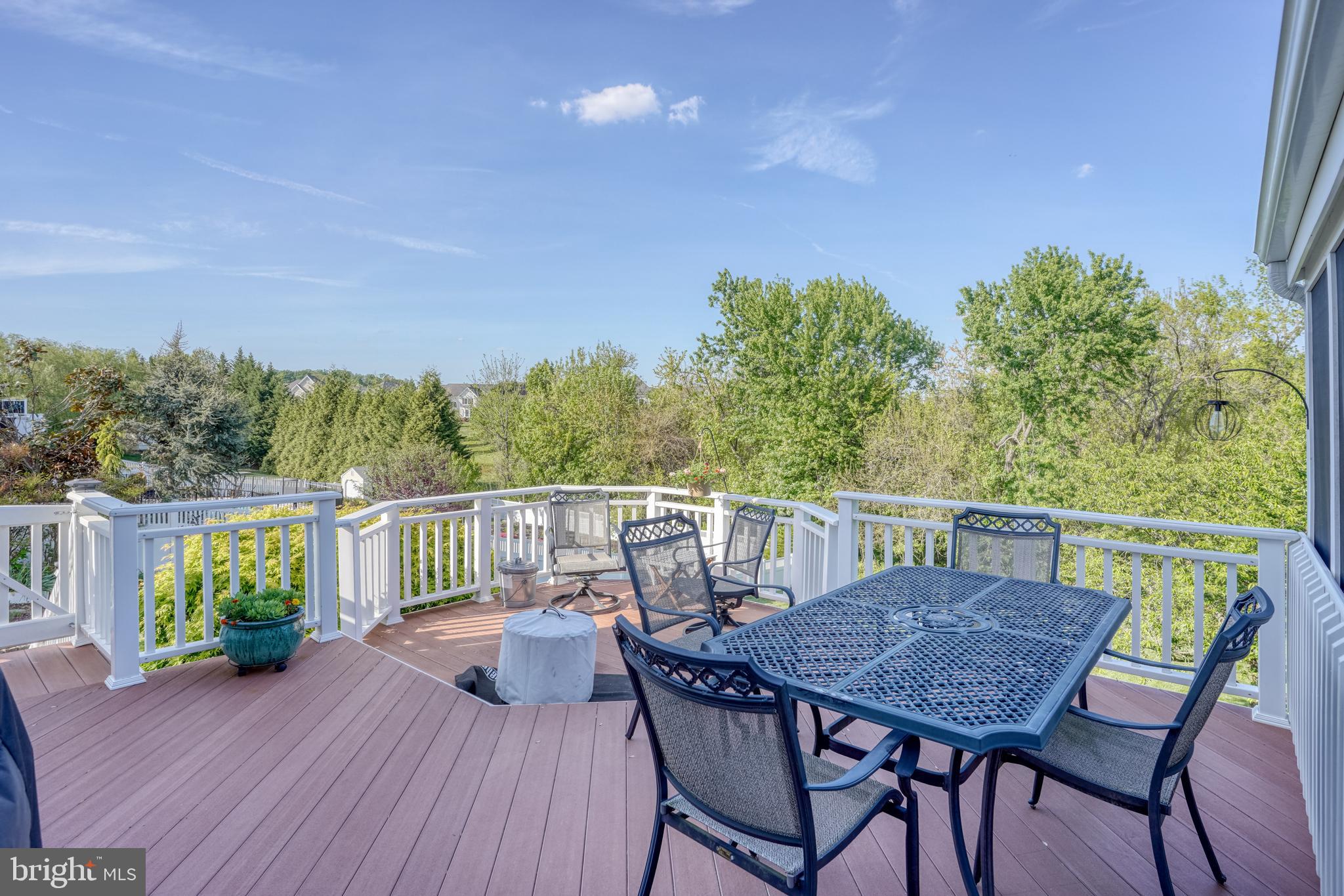 SHANNON COVE - Residential