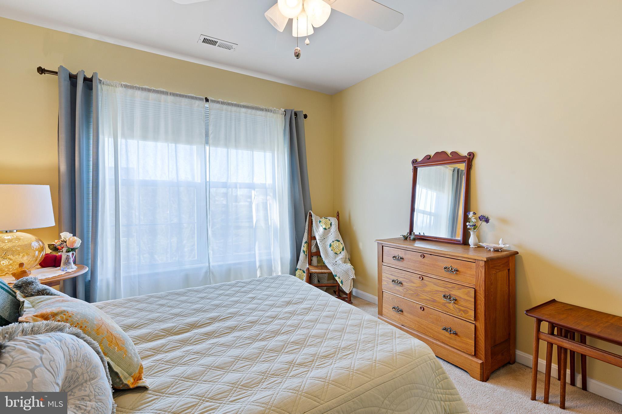 SHANNON COVE - Residential