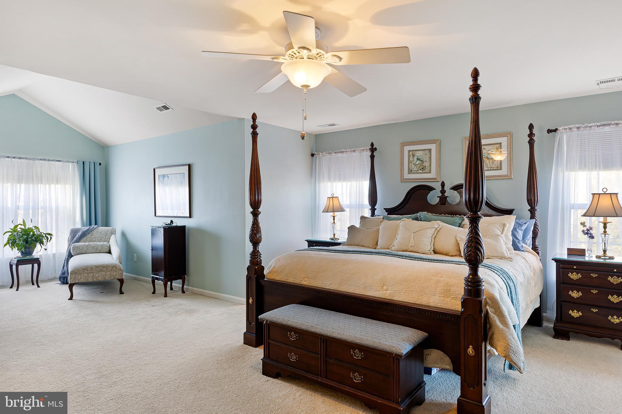 SHANNON COVE - Residential