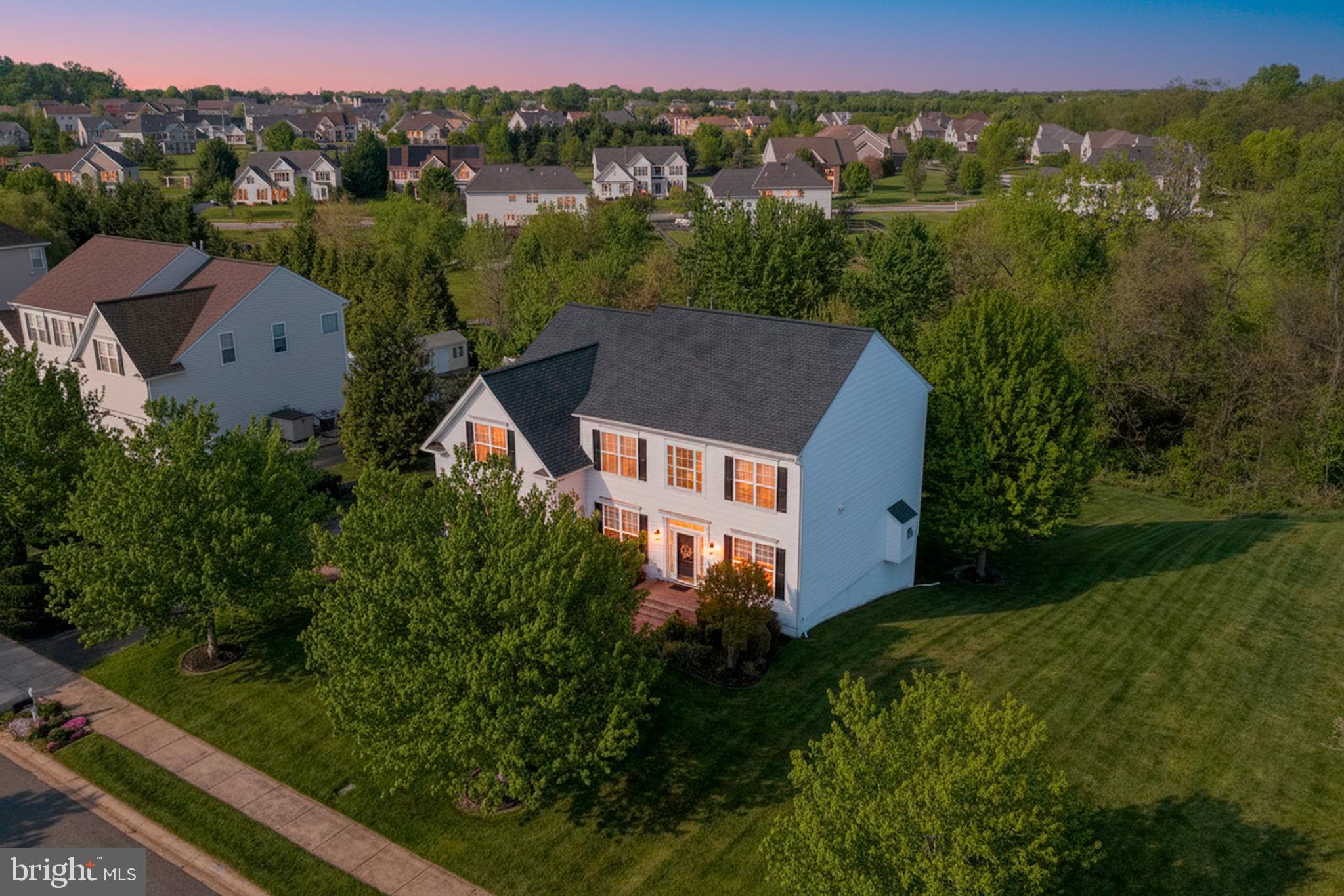SHANNON COVE - Residential