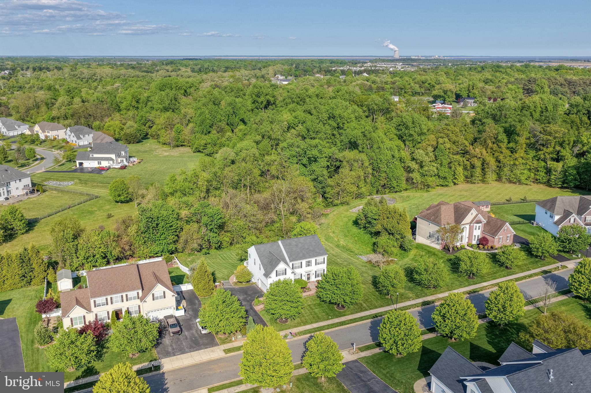 SHANNON COVE - Residential