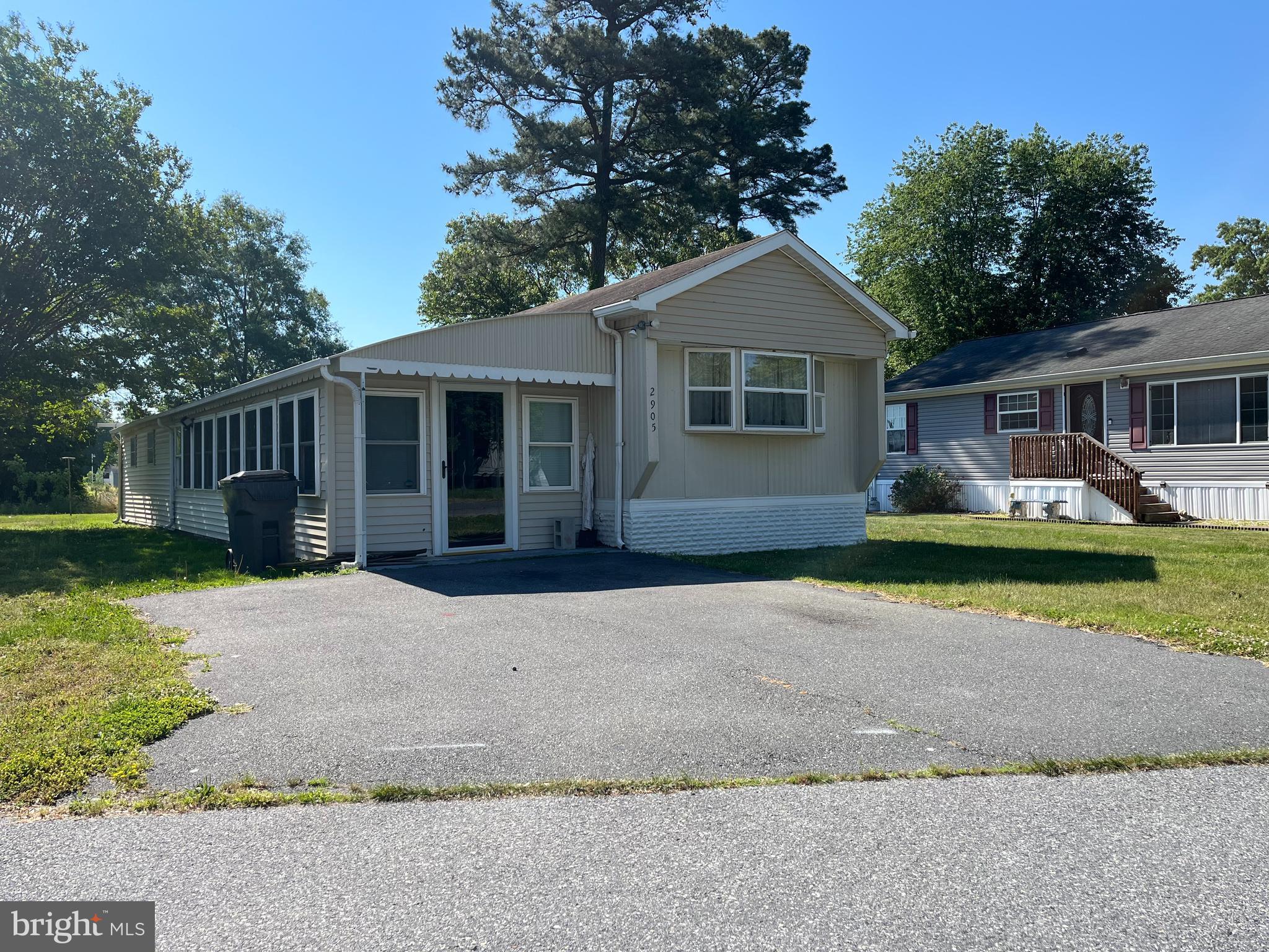 BAY COUNTRY VILLAGE - Residential