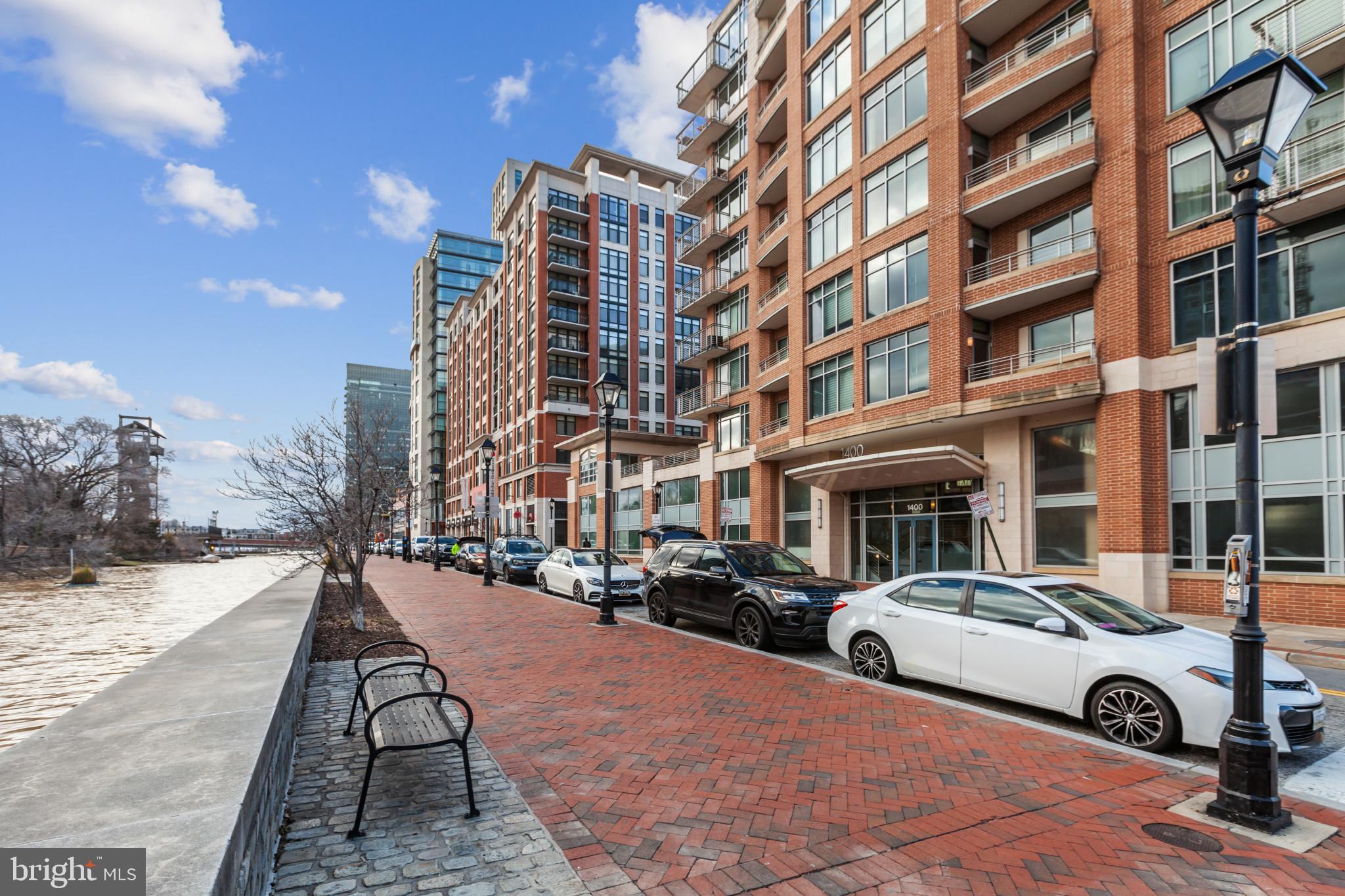 HARBOR EAST - Residential