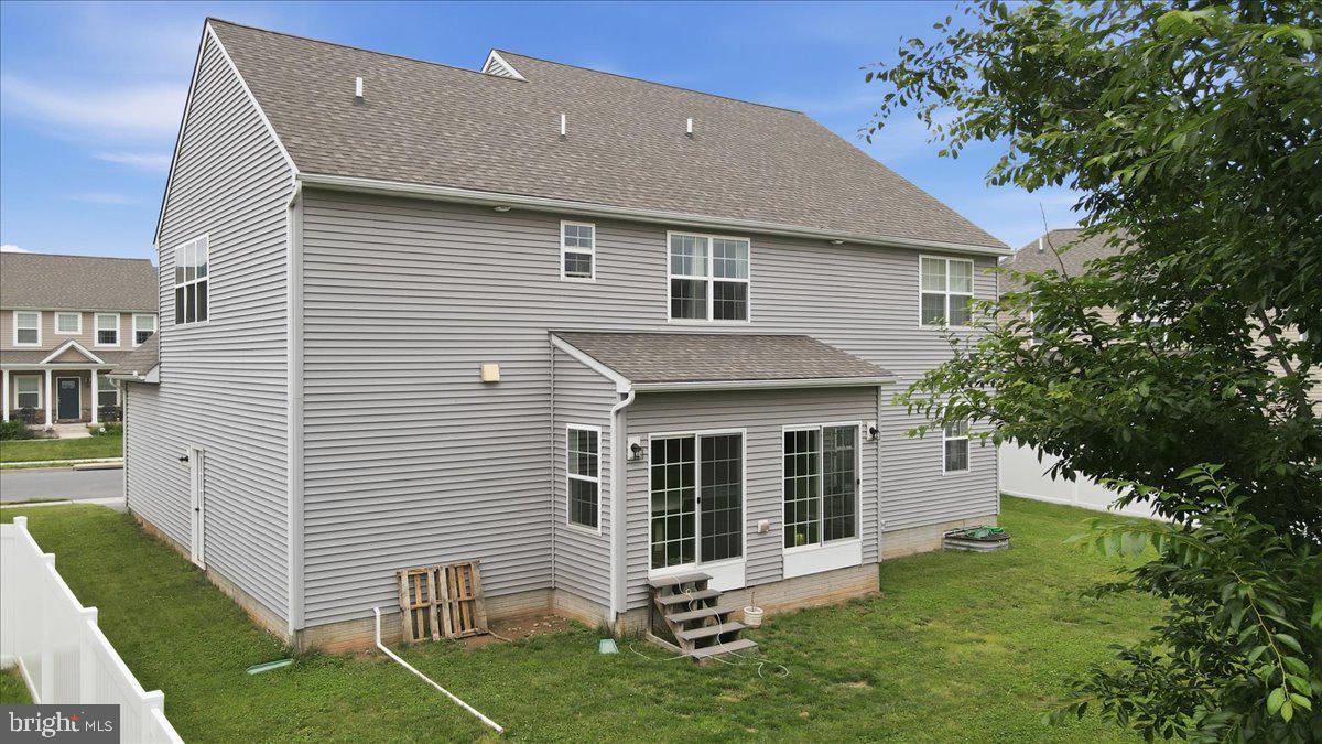 ROCKY SPRINGS RESERVE - Residential