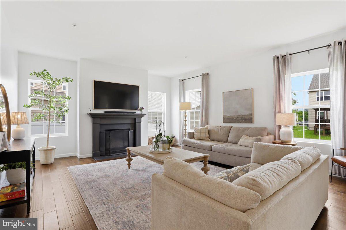 ROCKY SPRINGS RESERVE - Residential