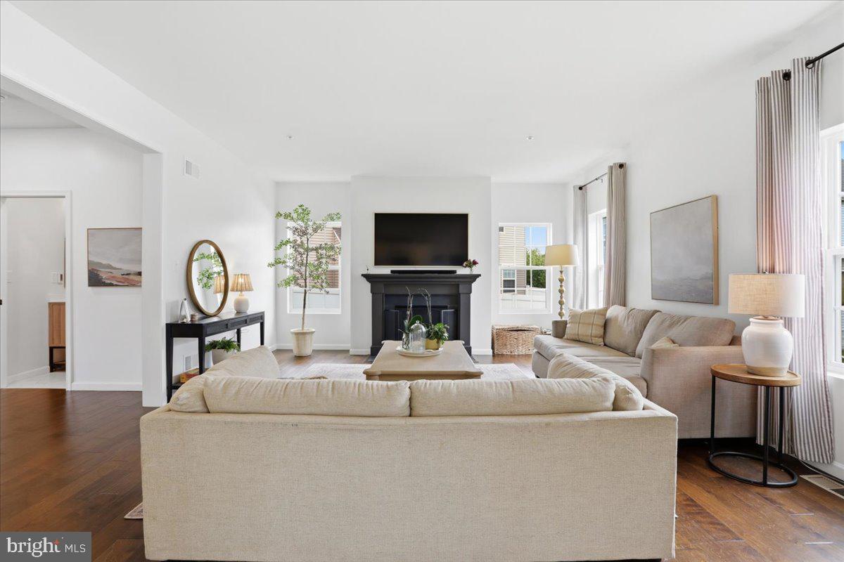 ROCKY SPRINGS RESERVE - Residential