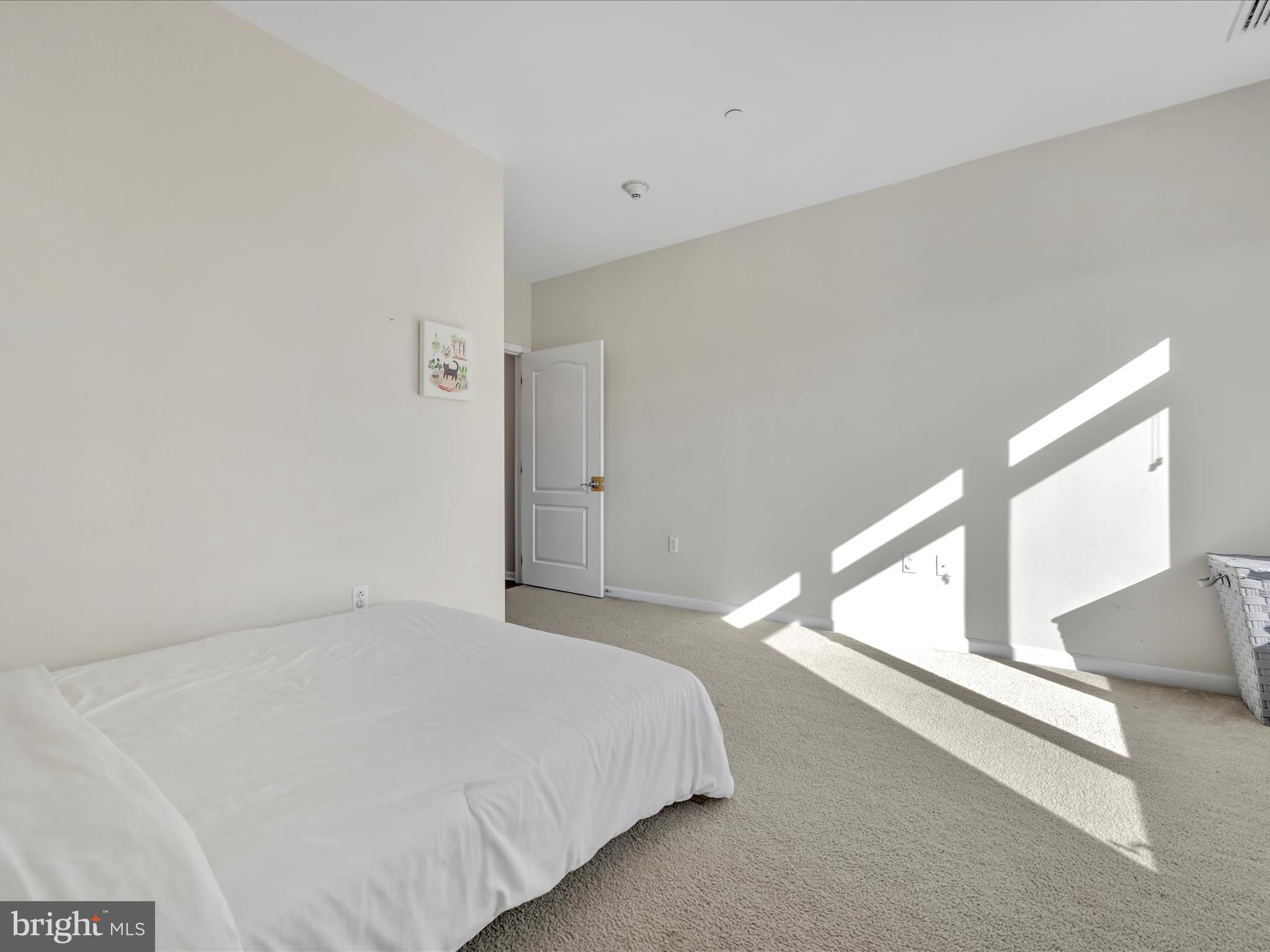 HUNTINGDON PLACE - Residential