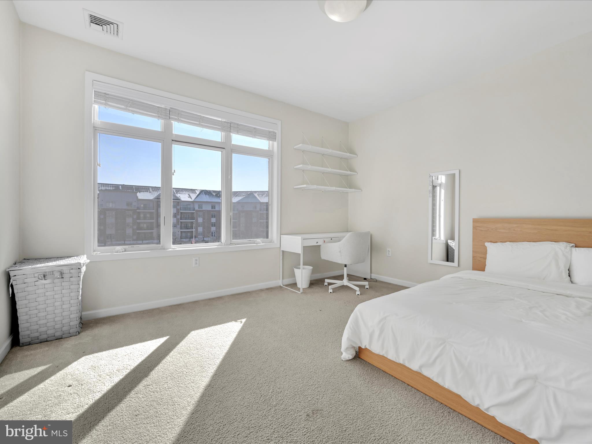 HUNTINGDON PLACE - Residential