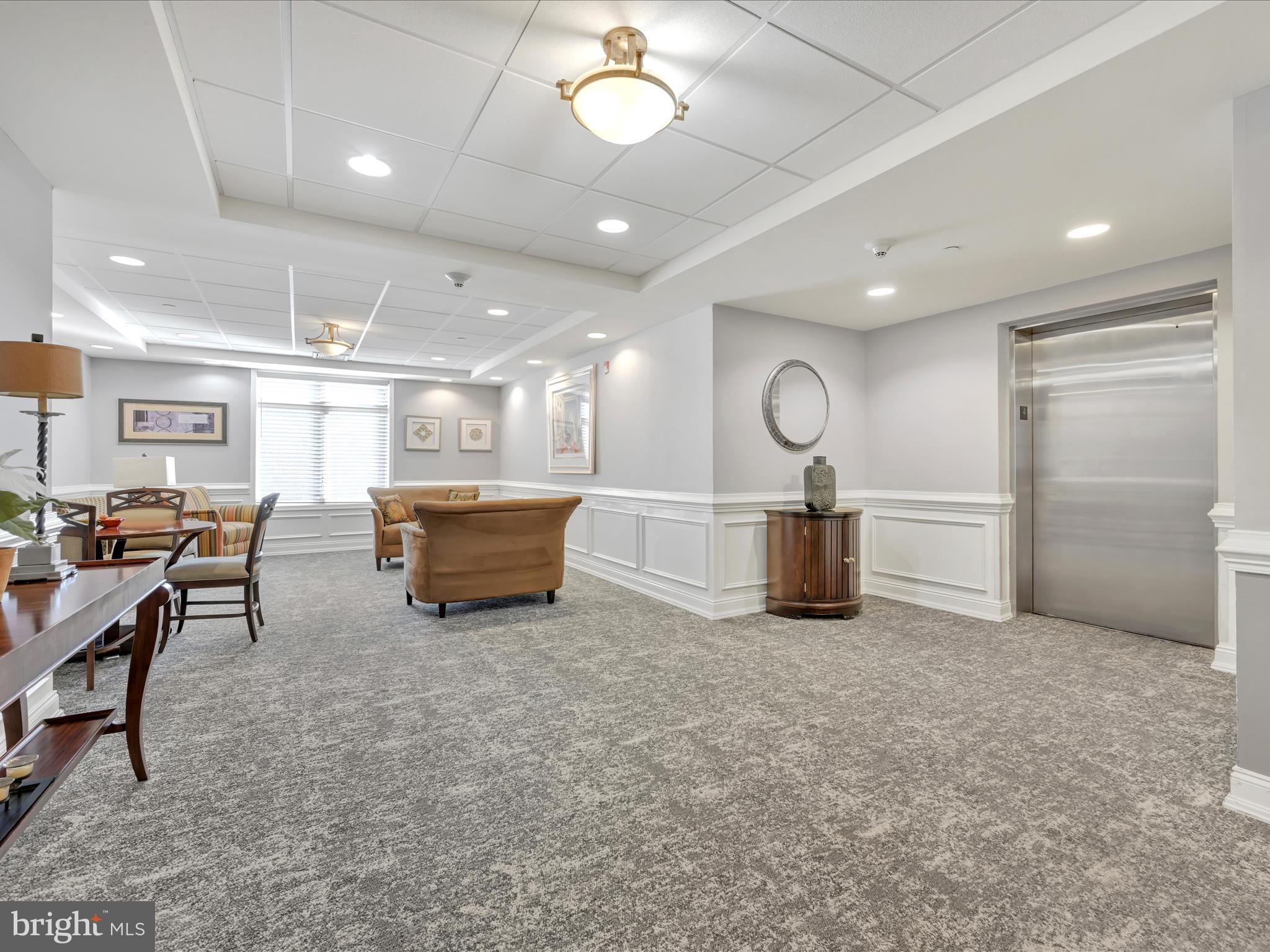 HUNTINGDON PLACE - Residential