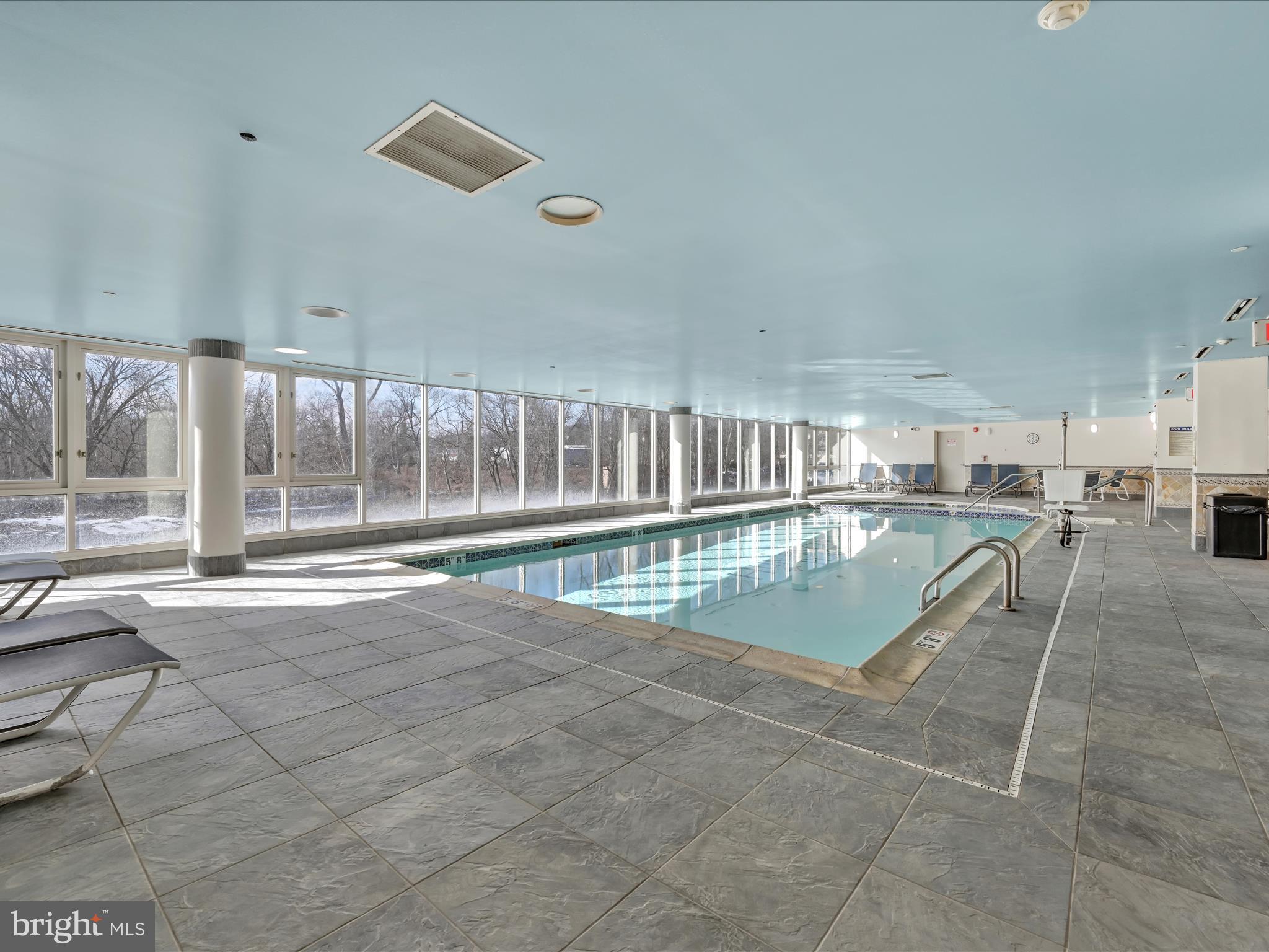 HUNTINGDON PLACE - Residential