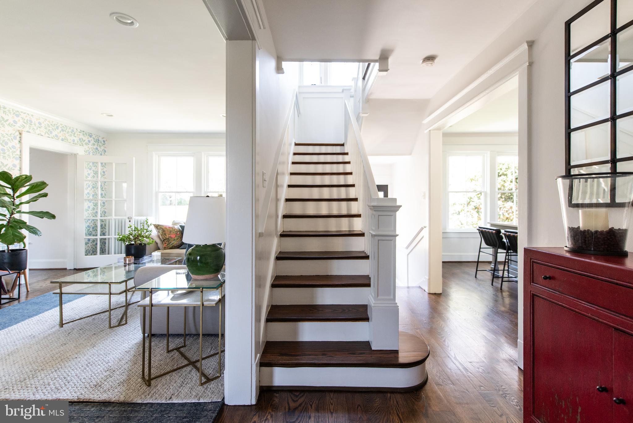 ROSEMONT - Residential