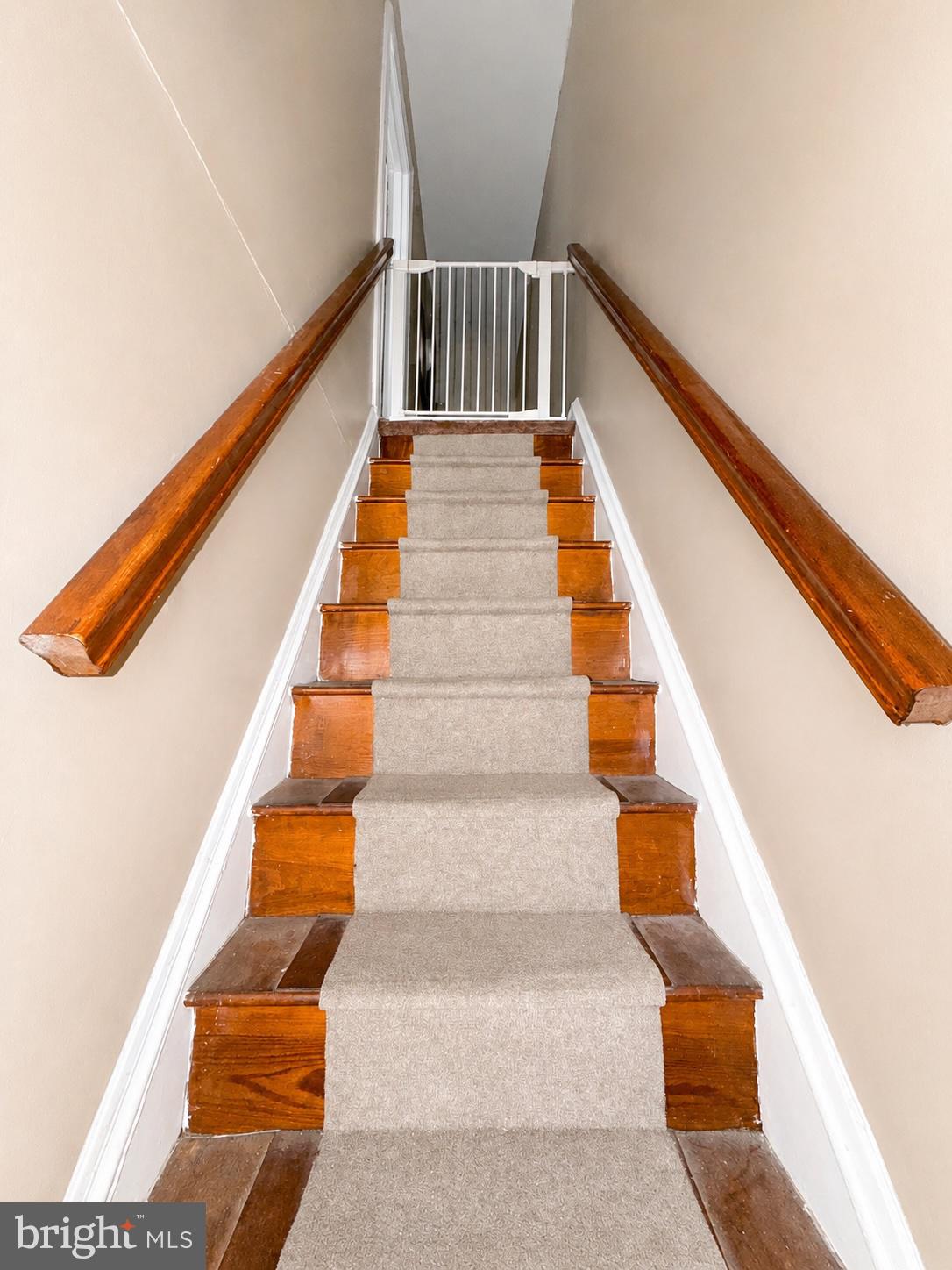 OXFORD CIRCLE - Residential