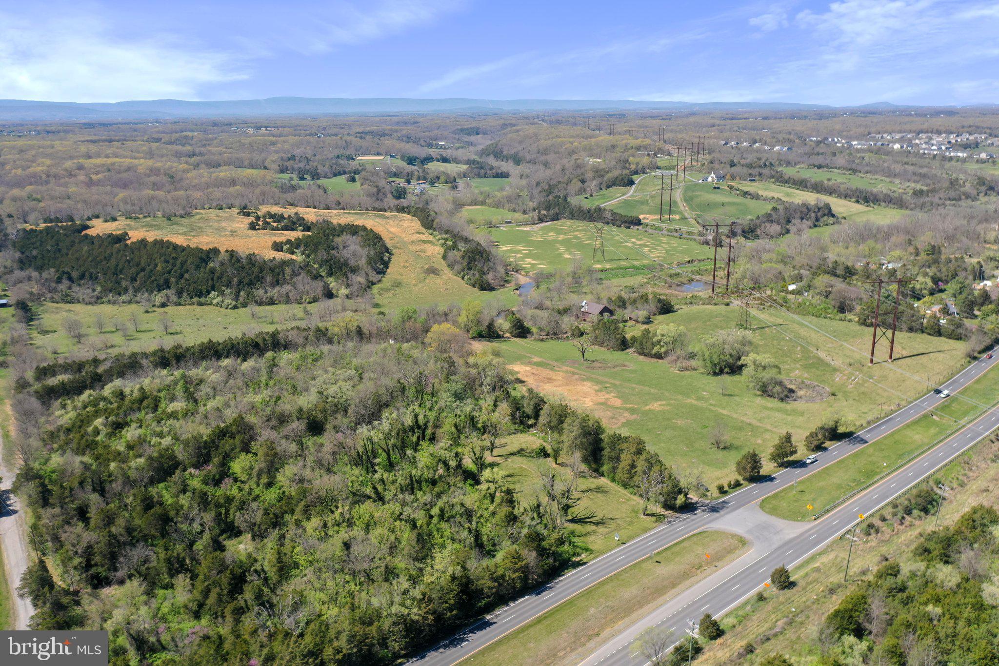 CROOKED RUN - Land