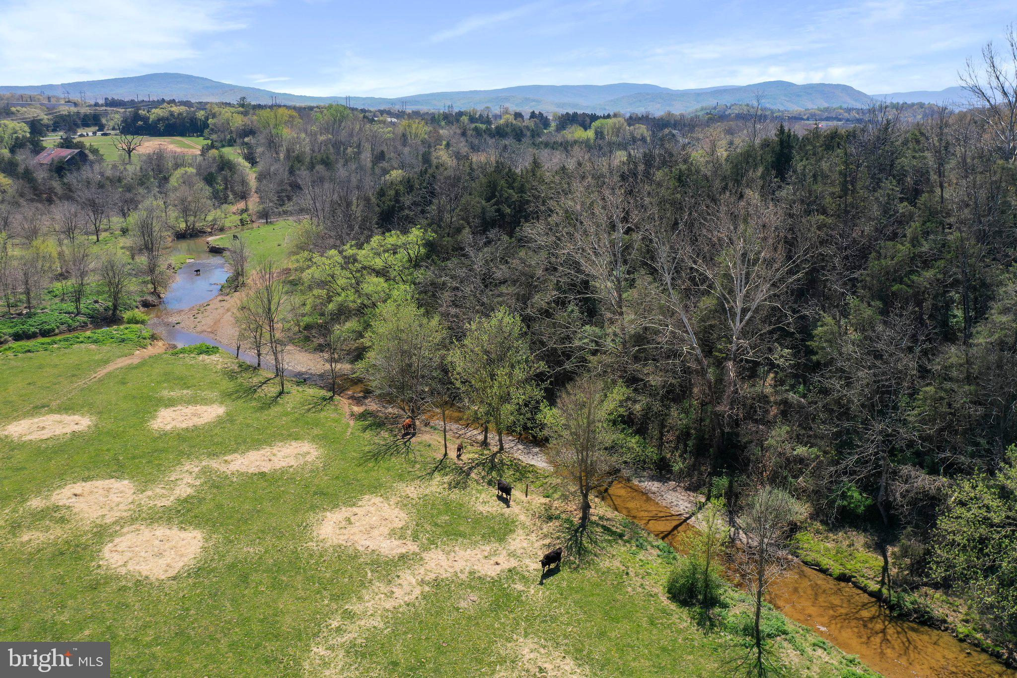 CROOKED RUN - Land