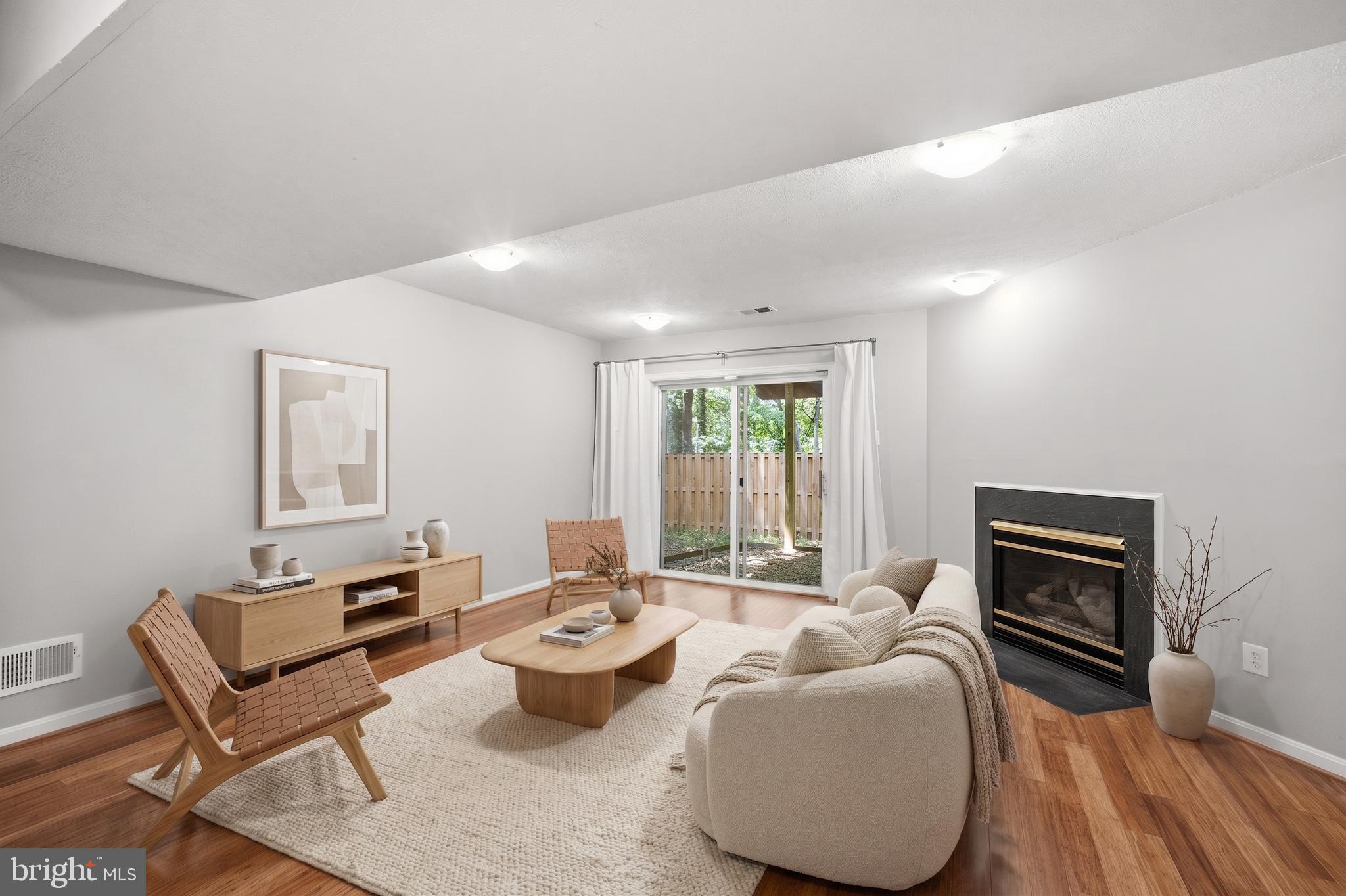 FAIRFAX RIDGE - Residential