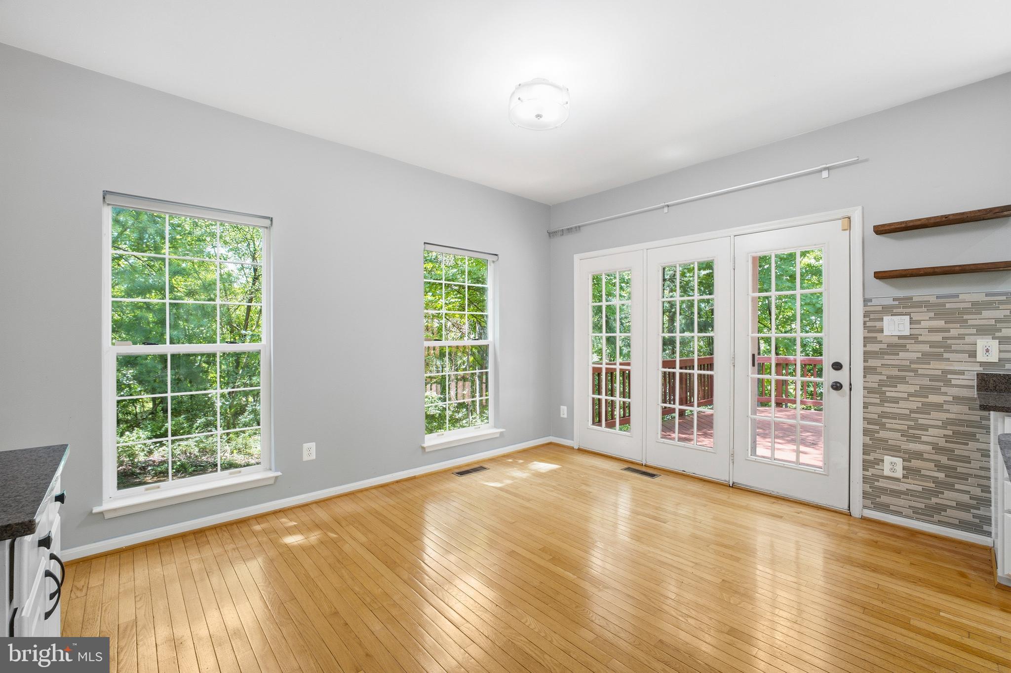 FAIRFAX RIDGE - Residential