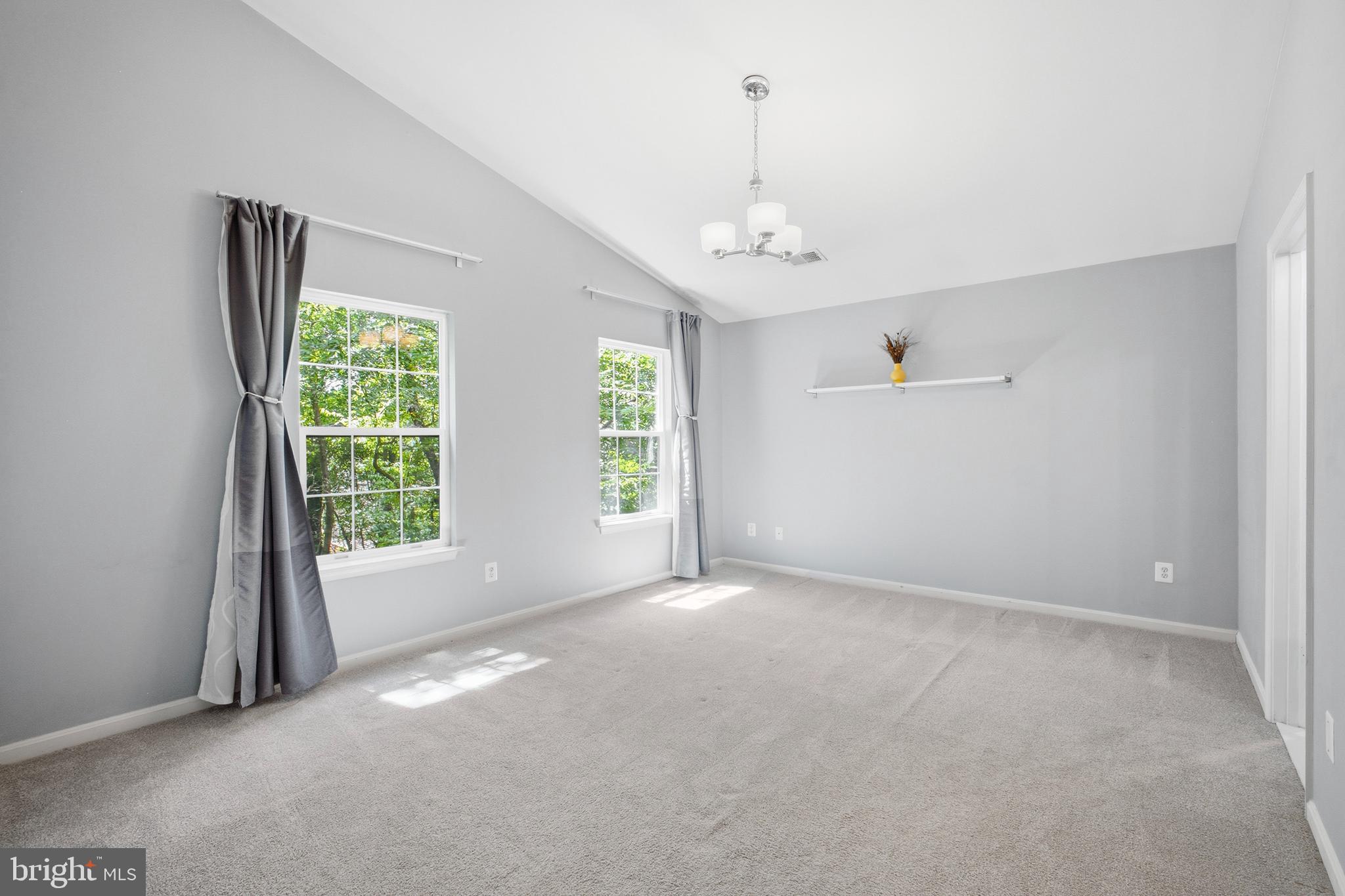 FAIRFAX RIDGE - Residential