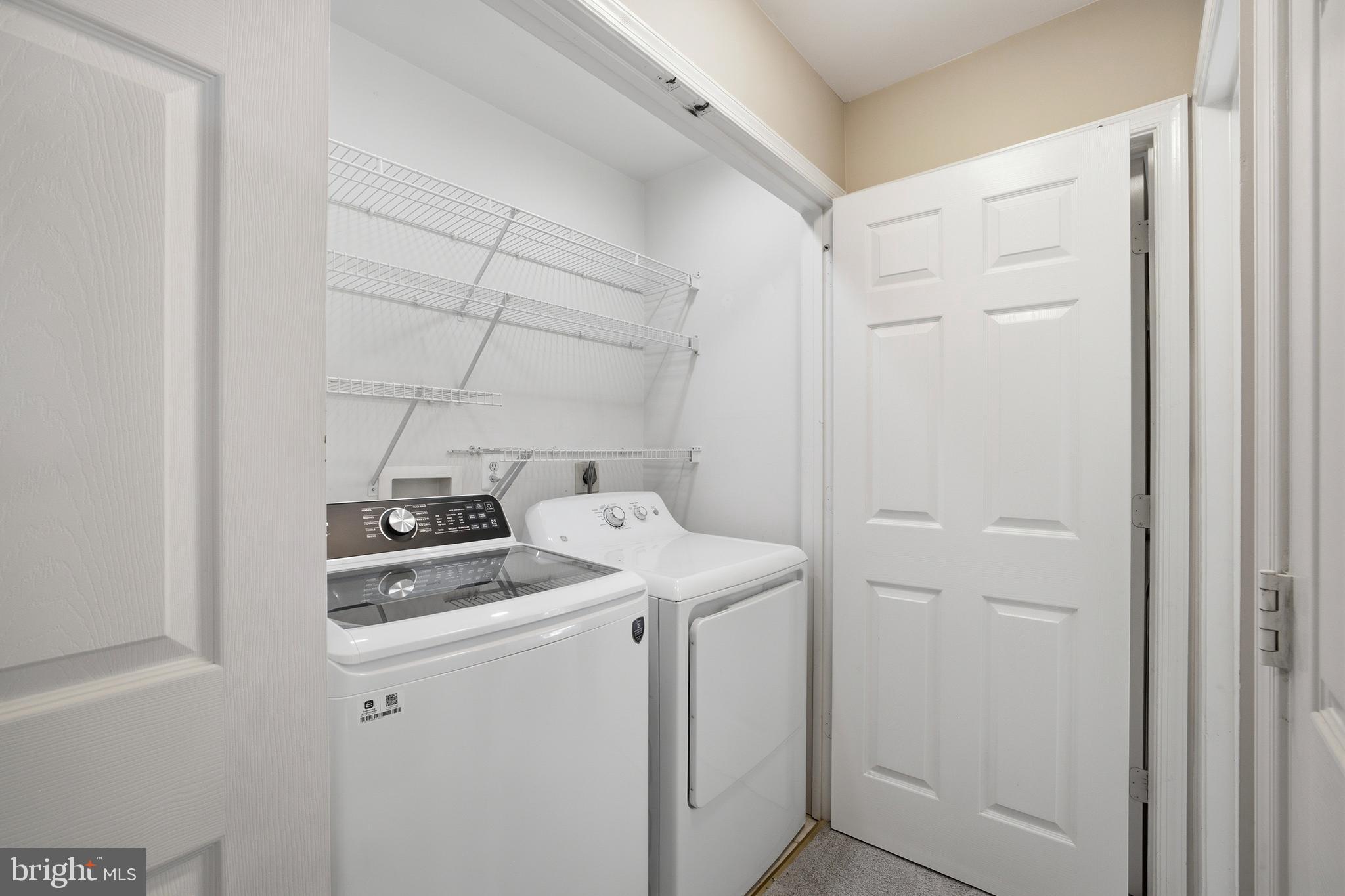 FAIRFAX RIDGE - Residential