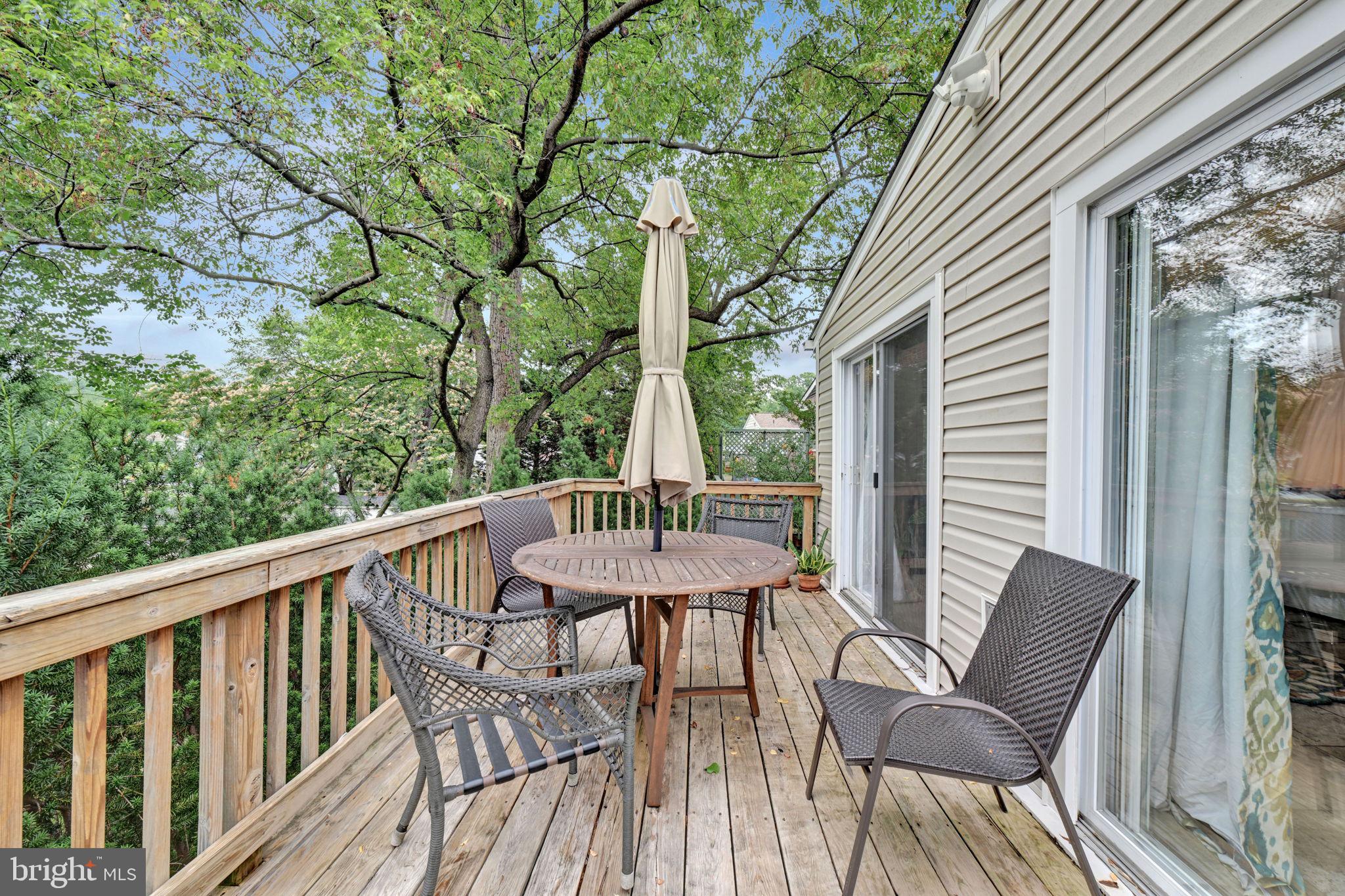 GREENWOOD KNOLLS - Residential
