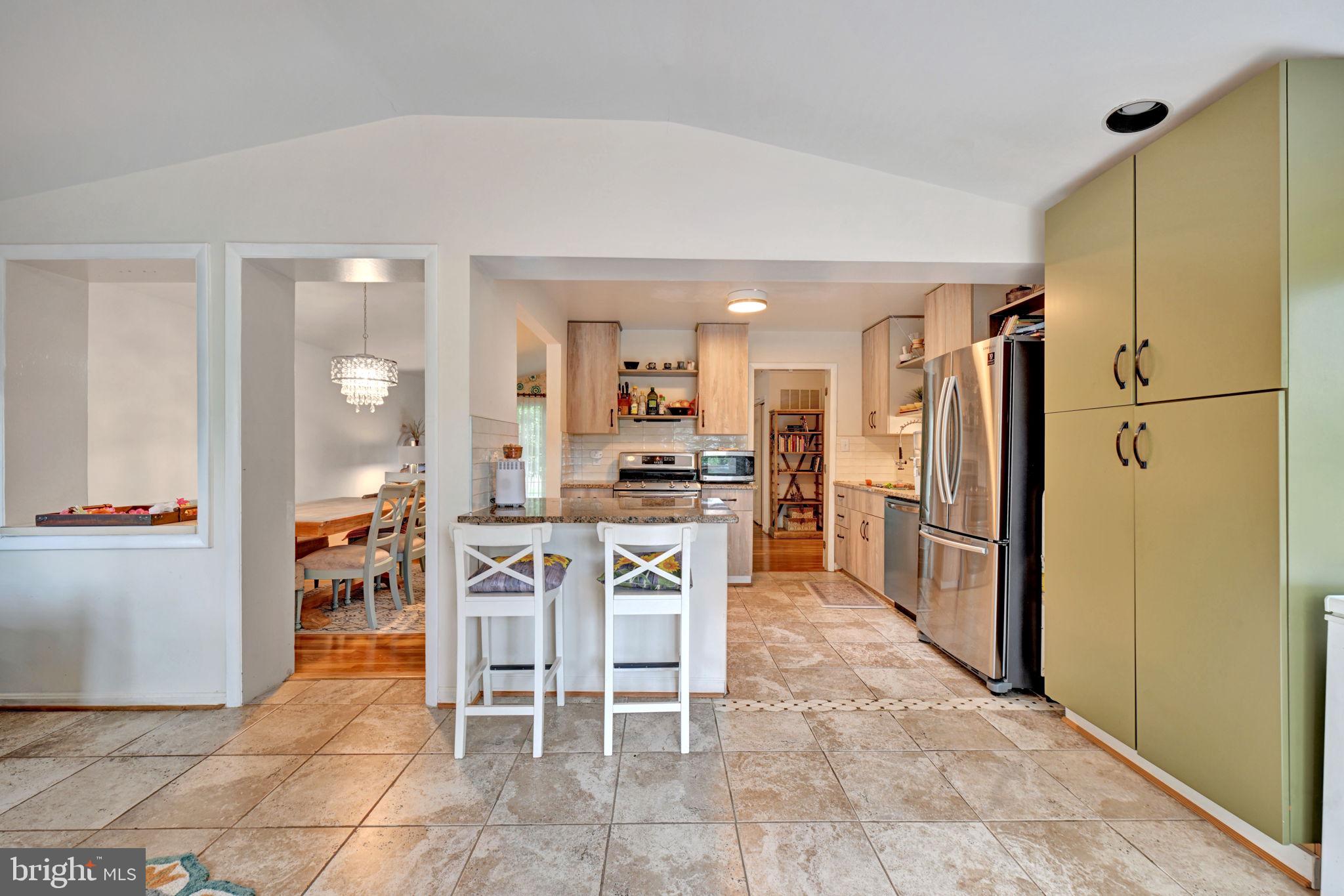 GREENWOOD KNOLLS - Residential