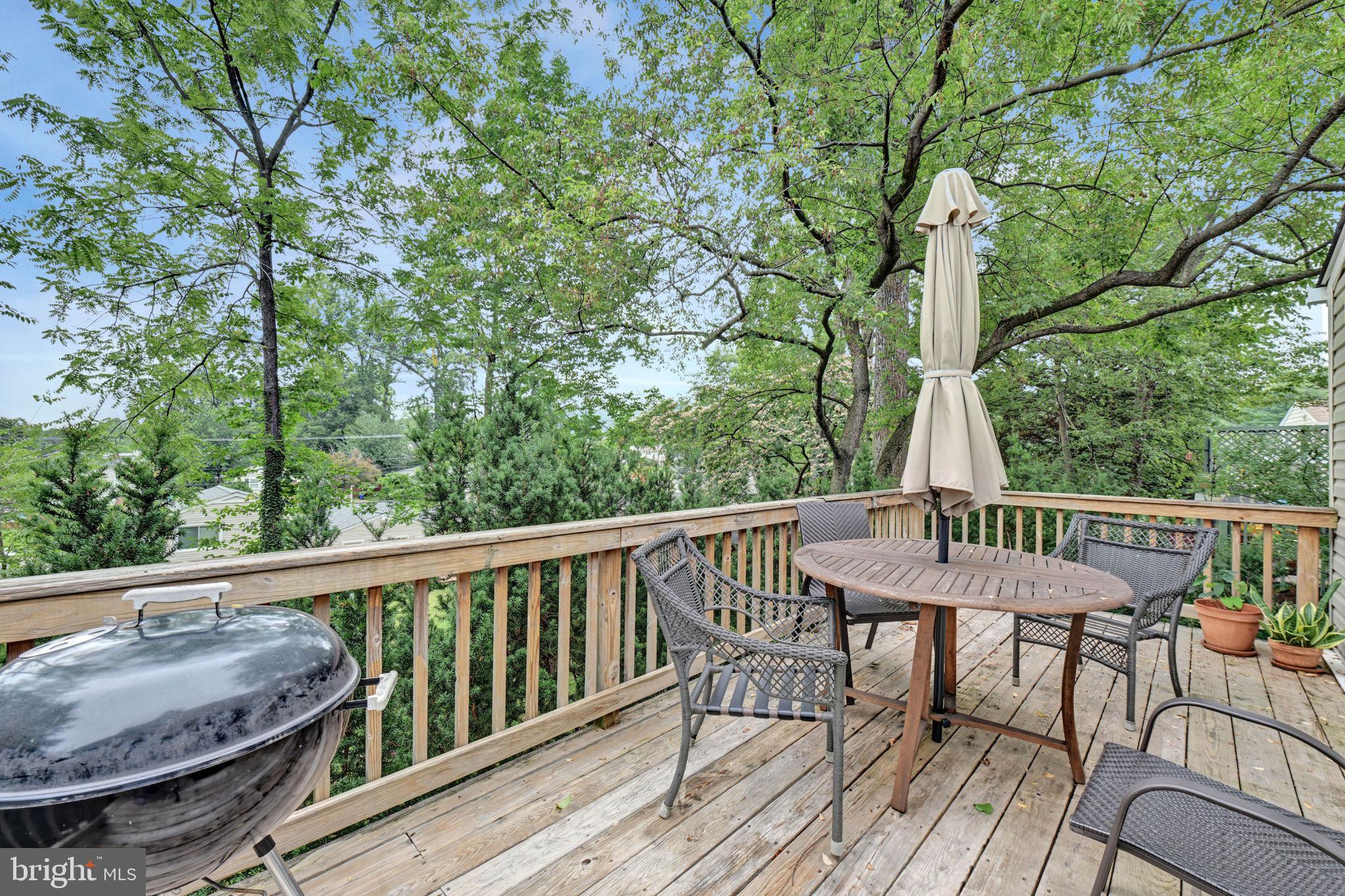 GREENWOOD KNOLLS - Residential