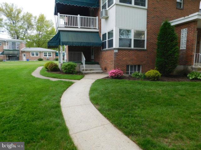 Rare 2 bedroom, 1 bath street level condo in the heart of Shillington. Full walk out basement basement containing laundry room plus plenty of room for storage. Close to all major amenities. Will not last in this market.