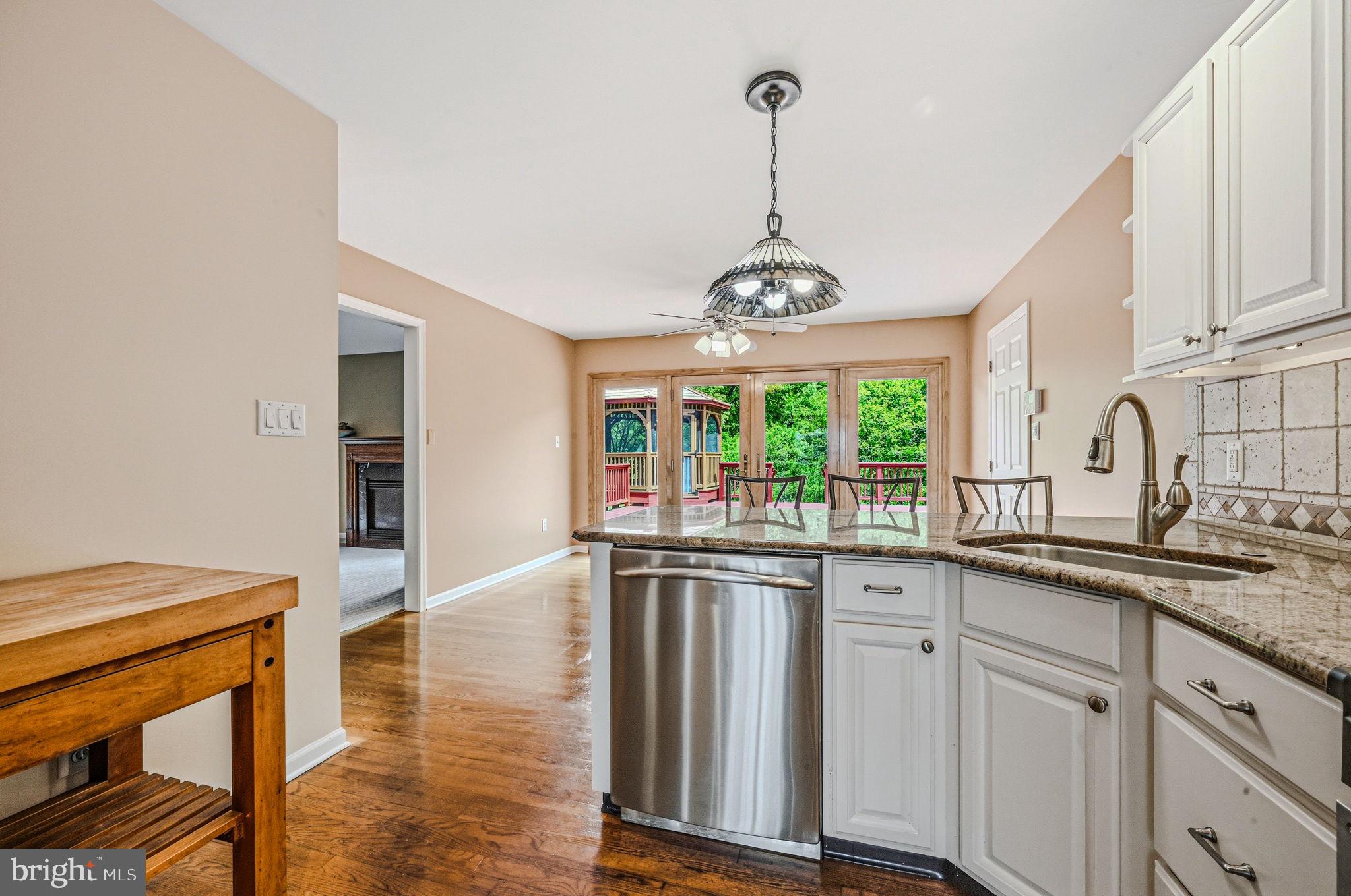 MANSION FARMS - Residential
