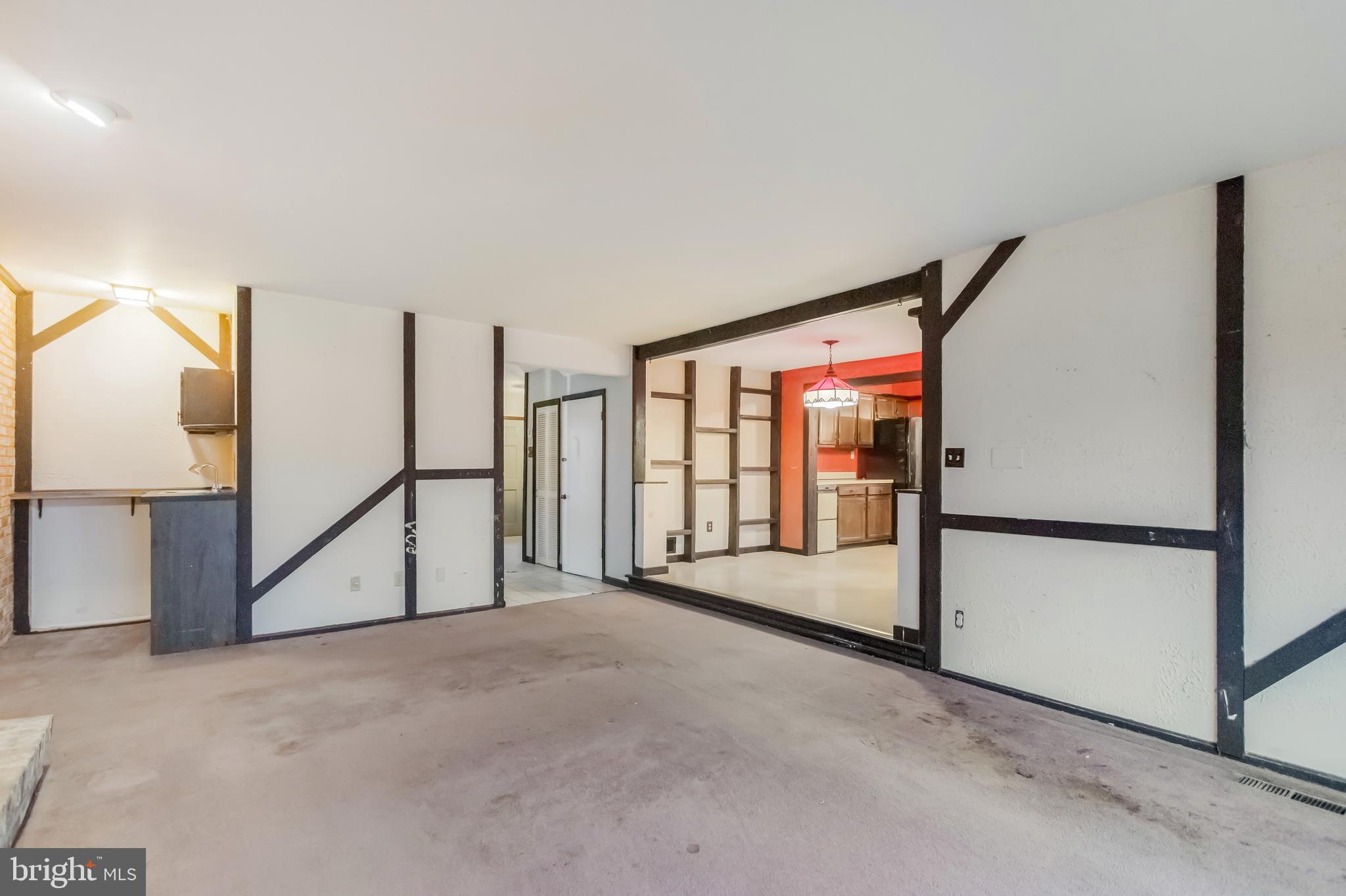 TANTALLON HILLS - Residential