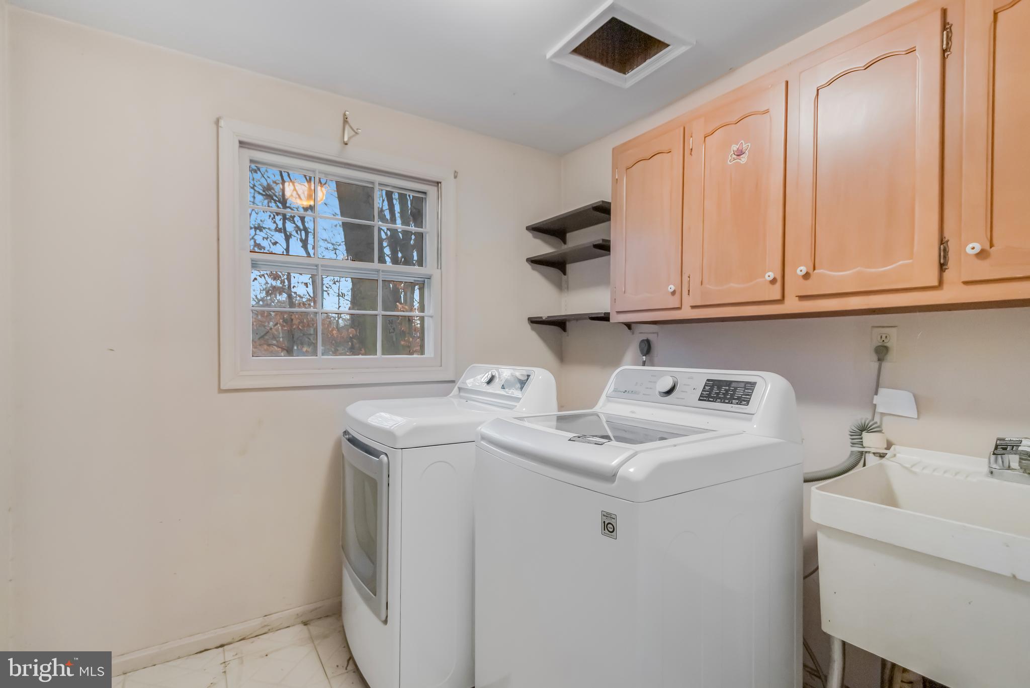 TANTALLON HILLS - Residential